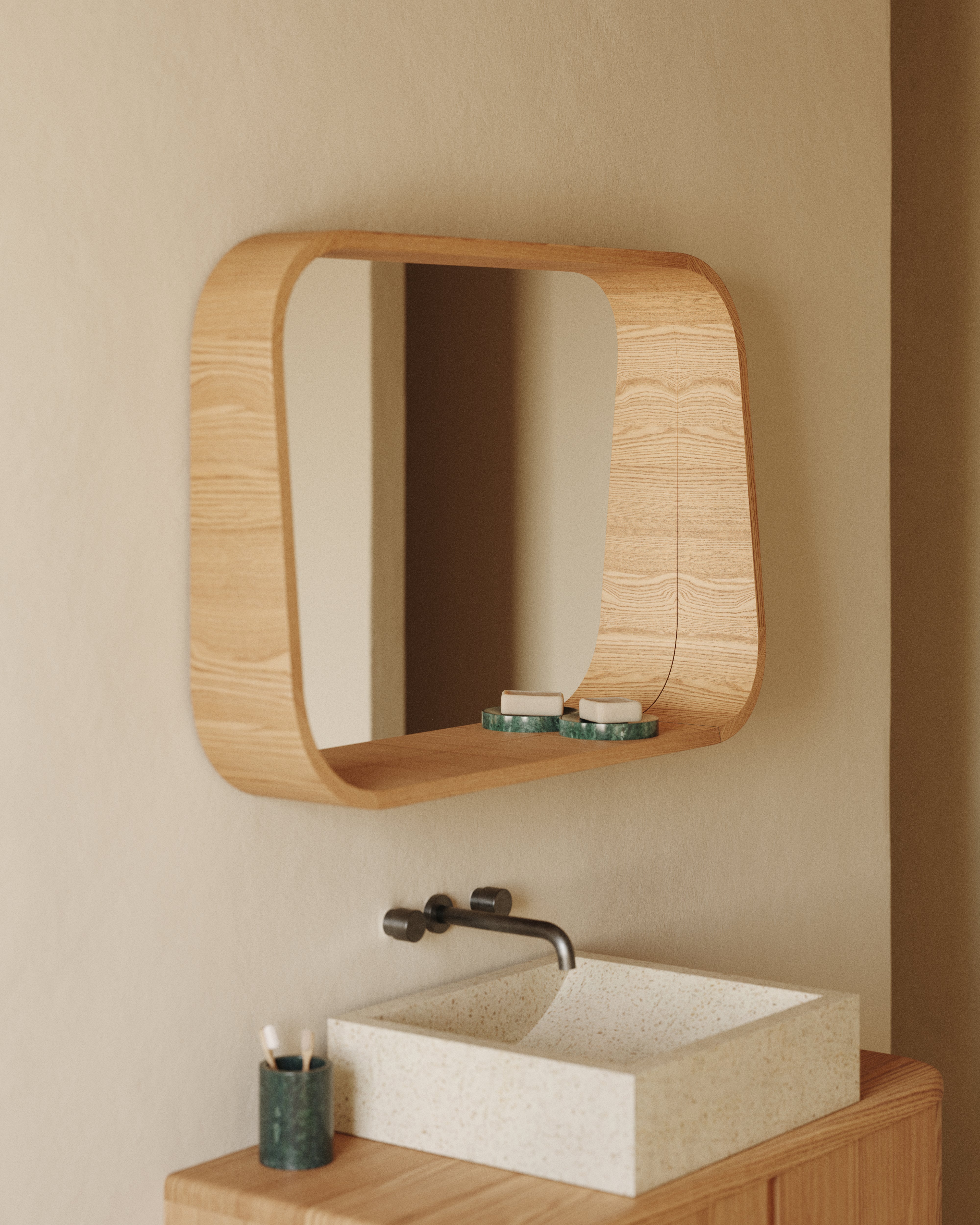 Salaya ash laminated plywood framed mirror in a natural finish, 90 x 60 cm - Lifestyle