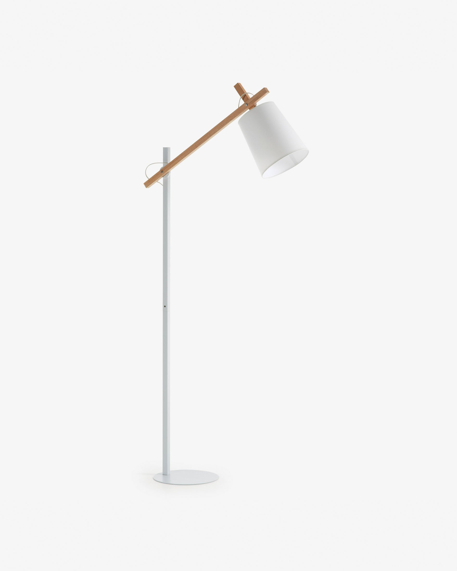 Kosta floor lamp in beech wood and steel with white finish - Product View