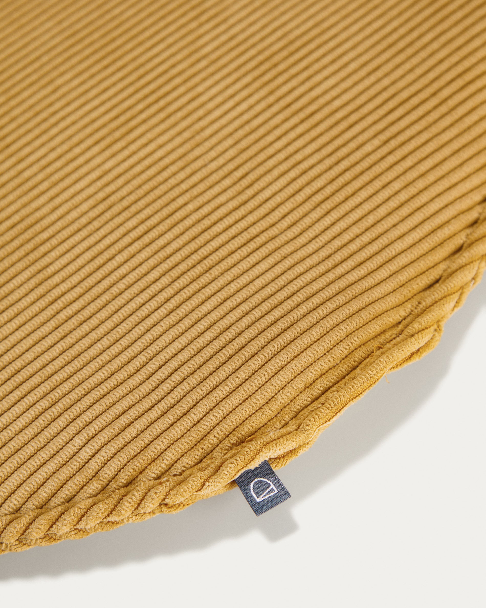Sora round corduroy chair cushion in mustard, 35 cm - Detail