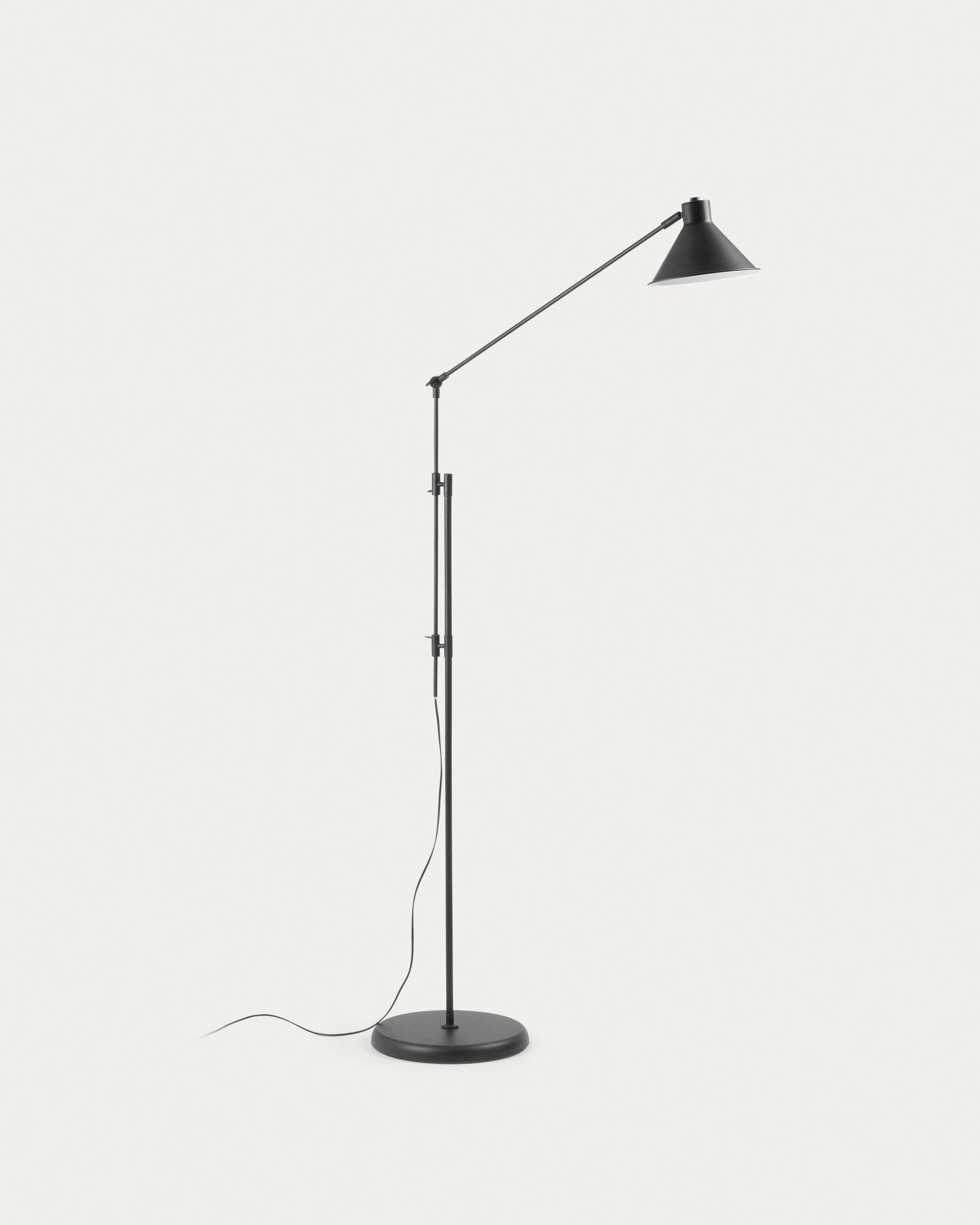 Dione steel floor lamp - Product View