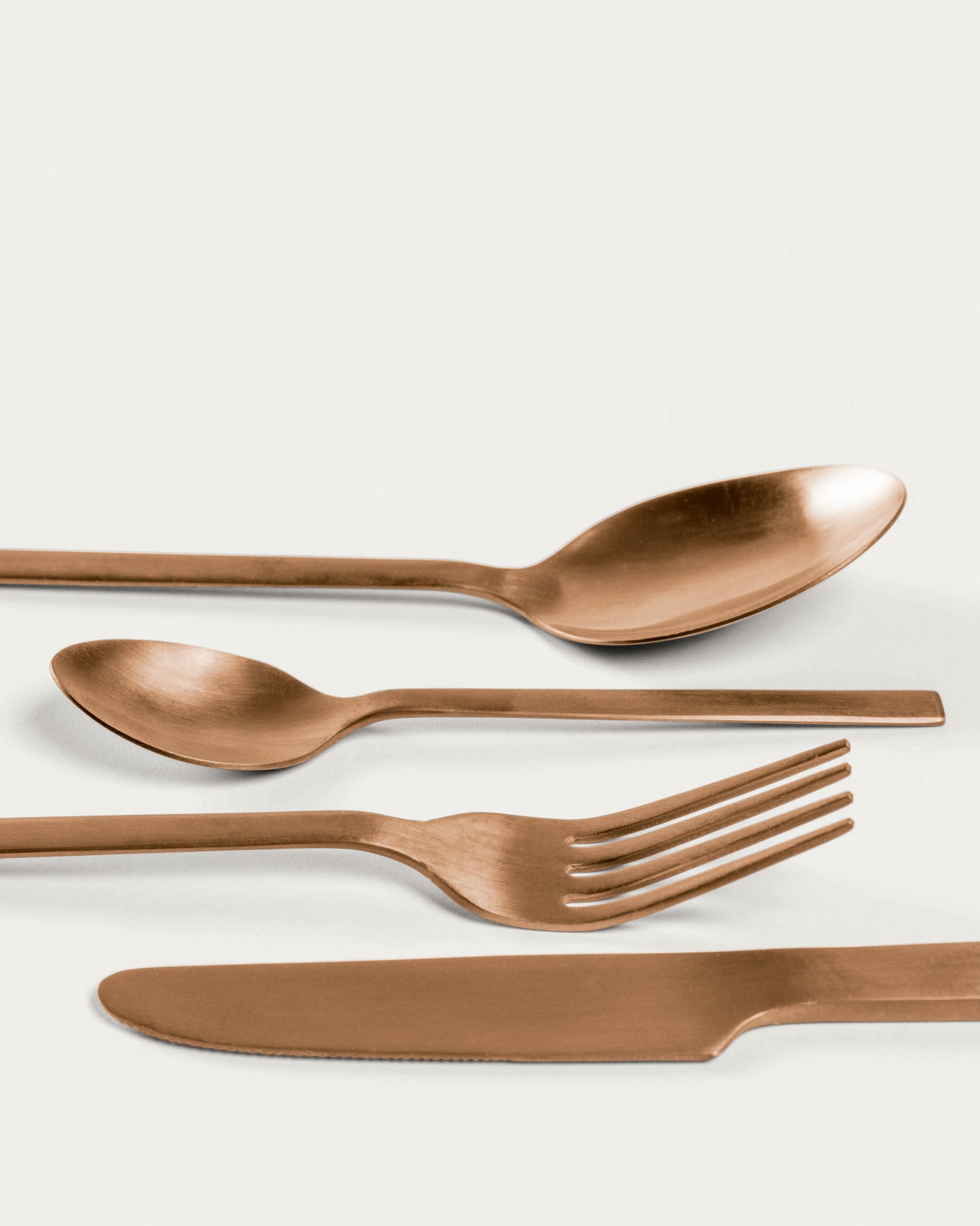 Kelda 16-piece cutlery set rose gold - Detail