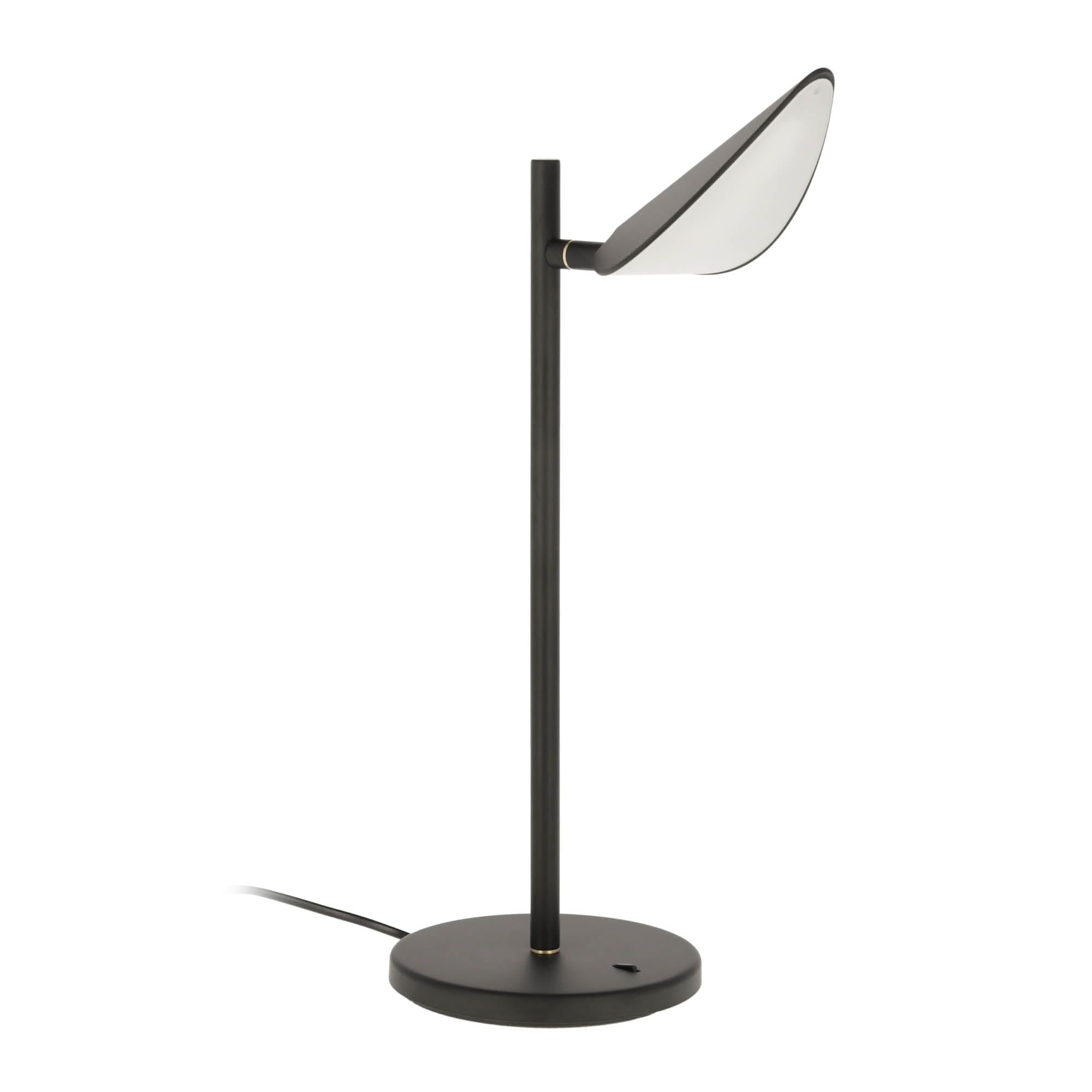 Veleira steel table lamp with UK adapter