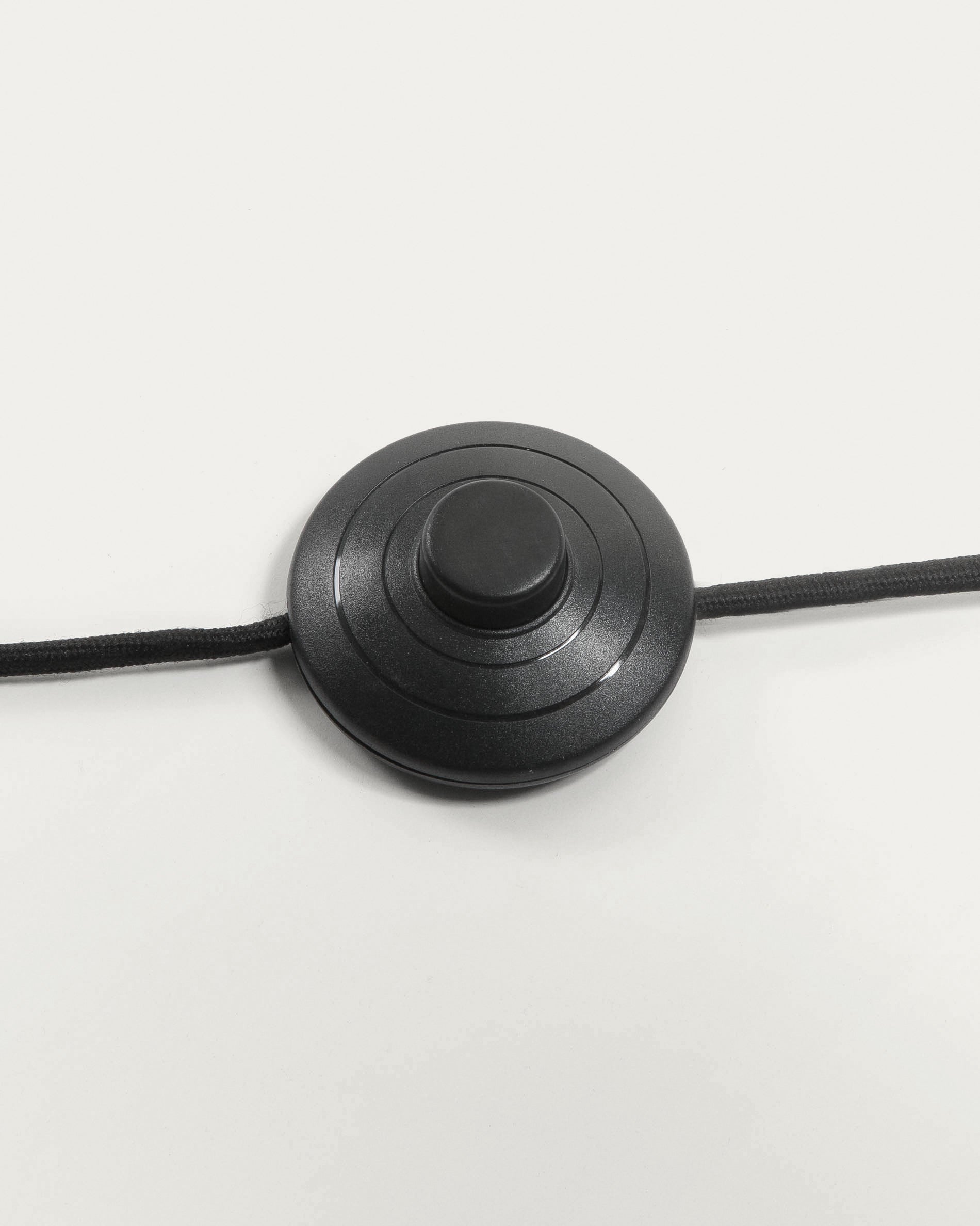 Alish metal floor lamp - Detail