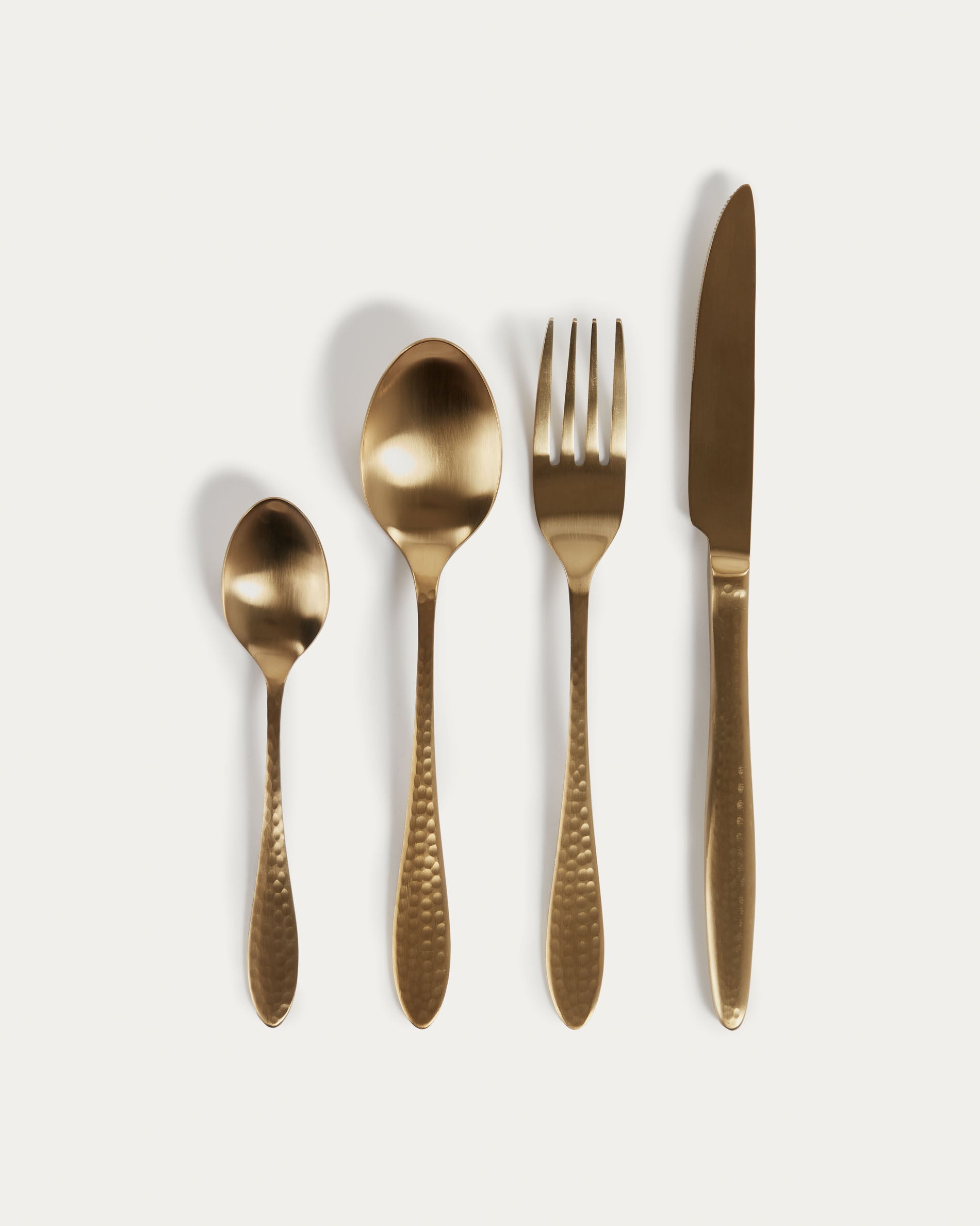 Yarine set of 16 gold cutlery - Product View