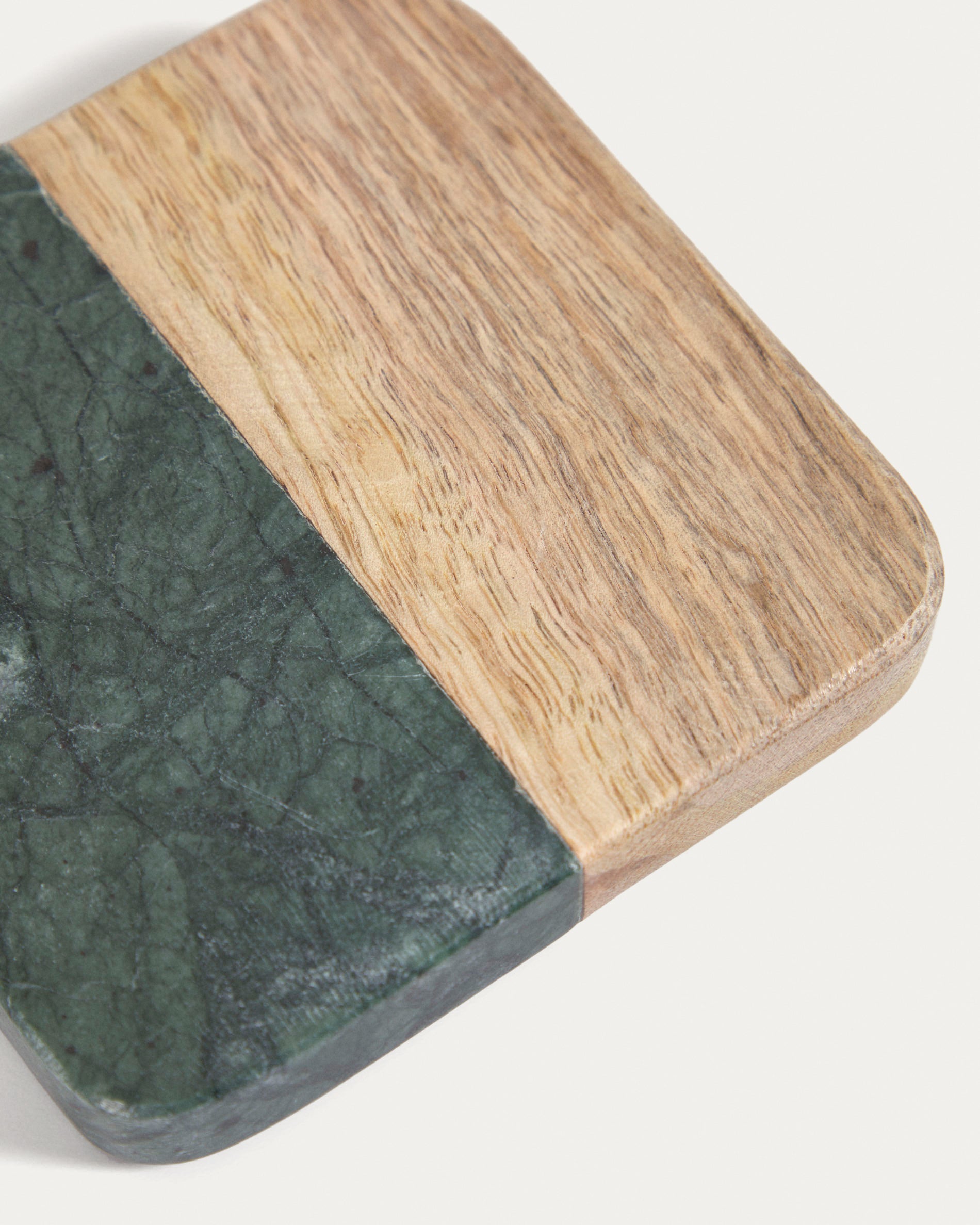 Wilmina set of 4 coasters in green stone and wood - Detail