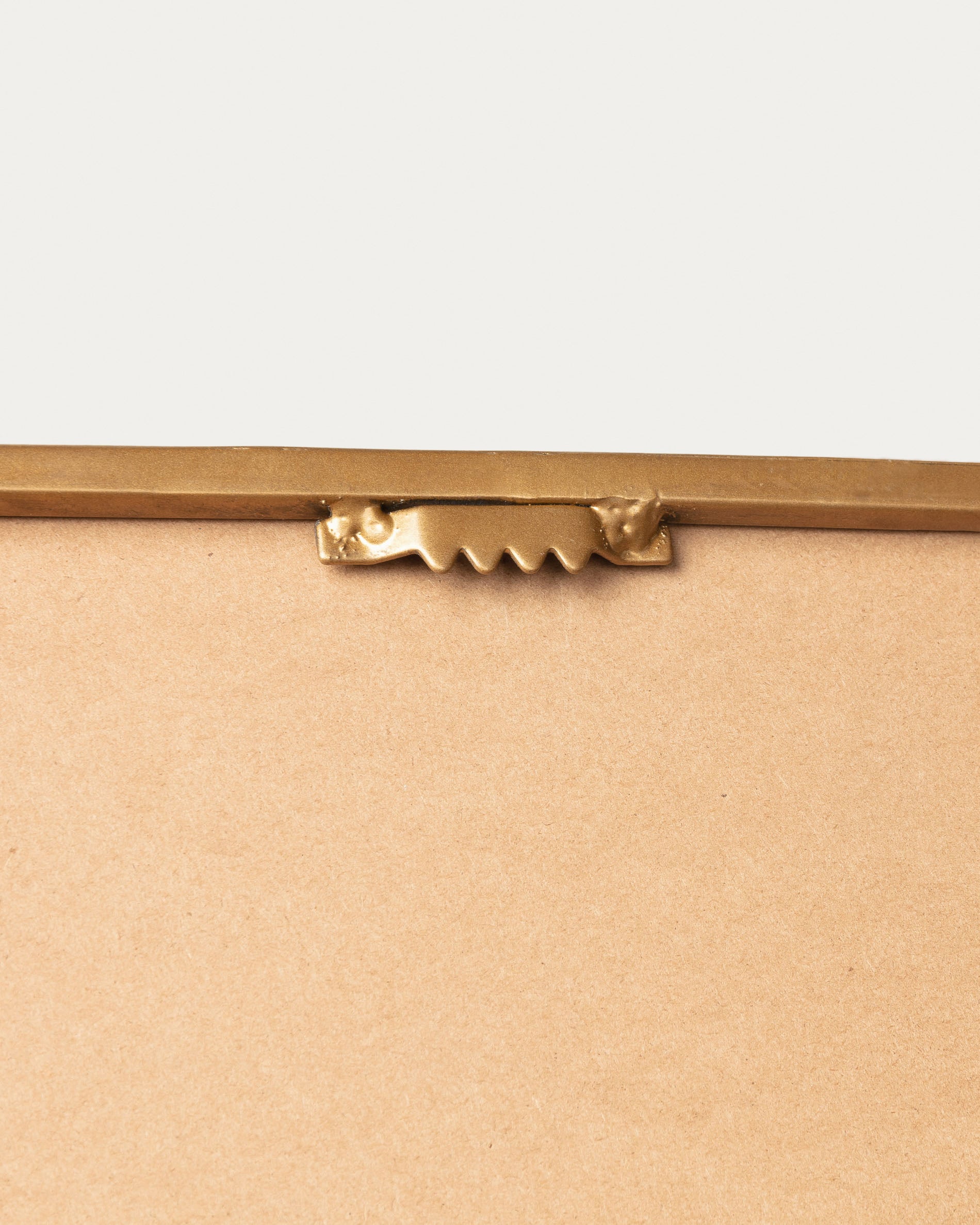 Marco gold metal wall mirror 55 x 150,5 cm - Detail