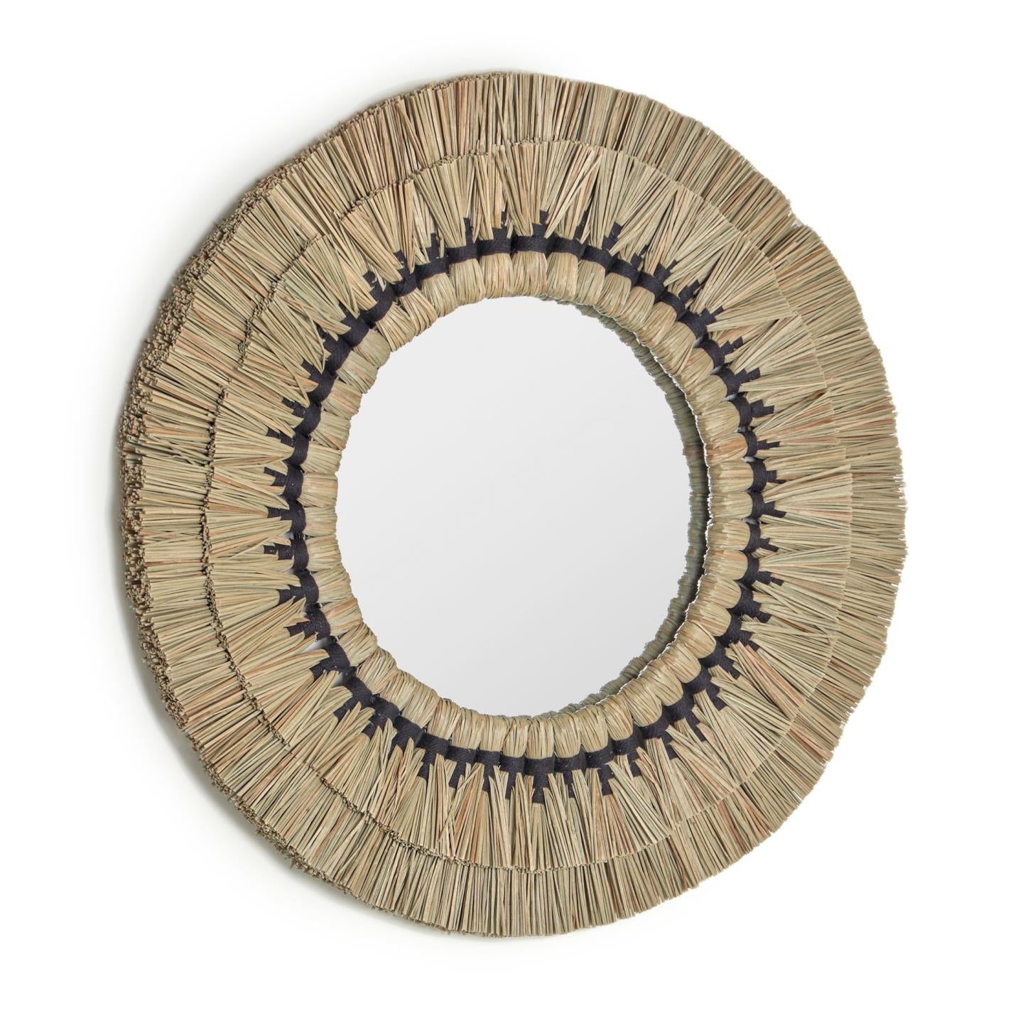 Akila round mirror made from beige natural fibres and black cotton cord, 60 cm - Product Image