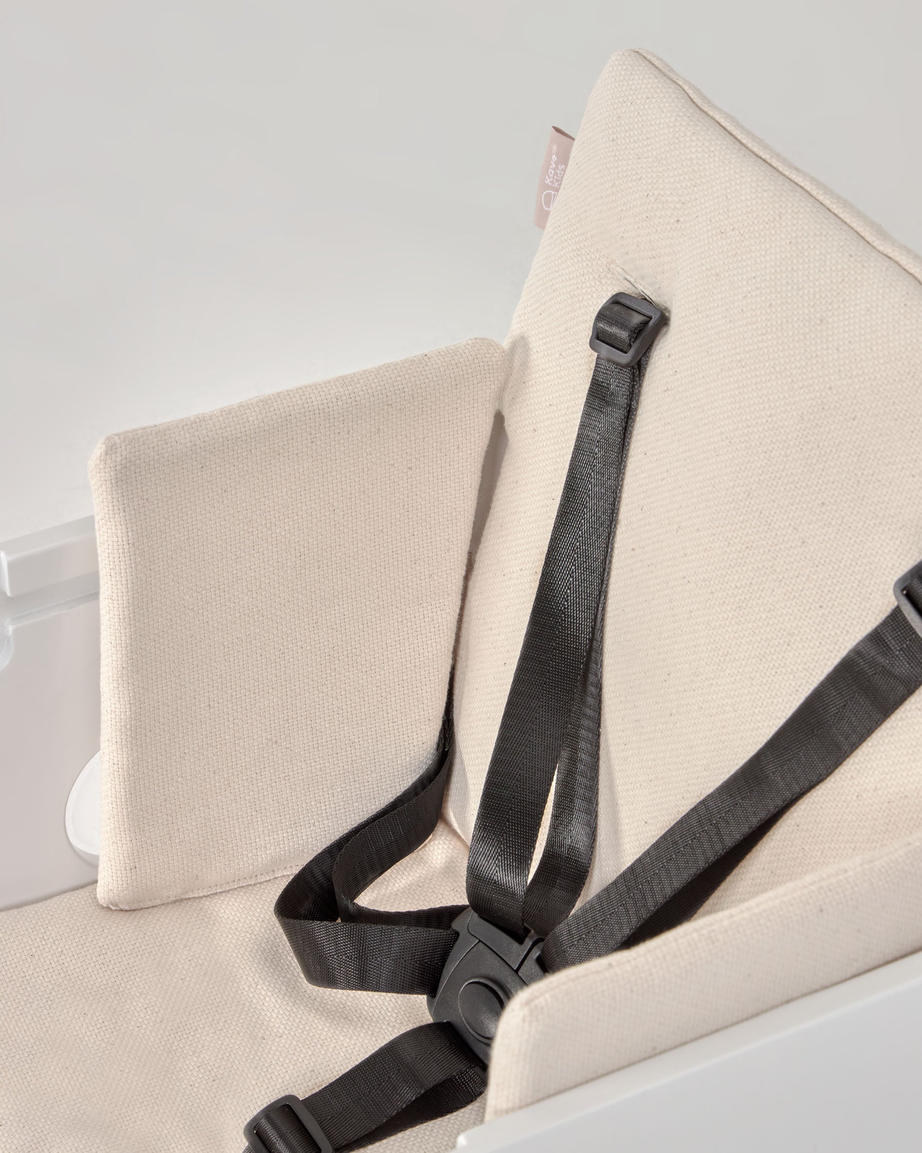 100% organic cotton (GOTS) Nuun highchair cushion with natural finish - Detail