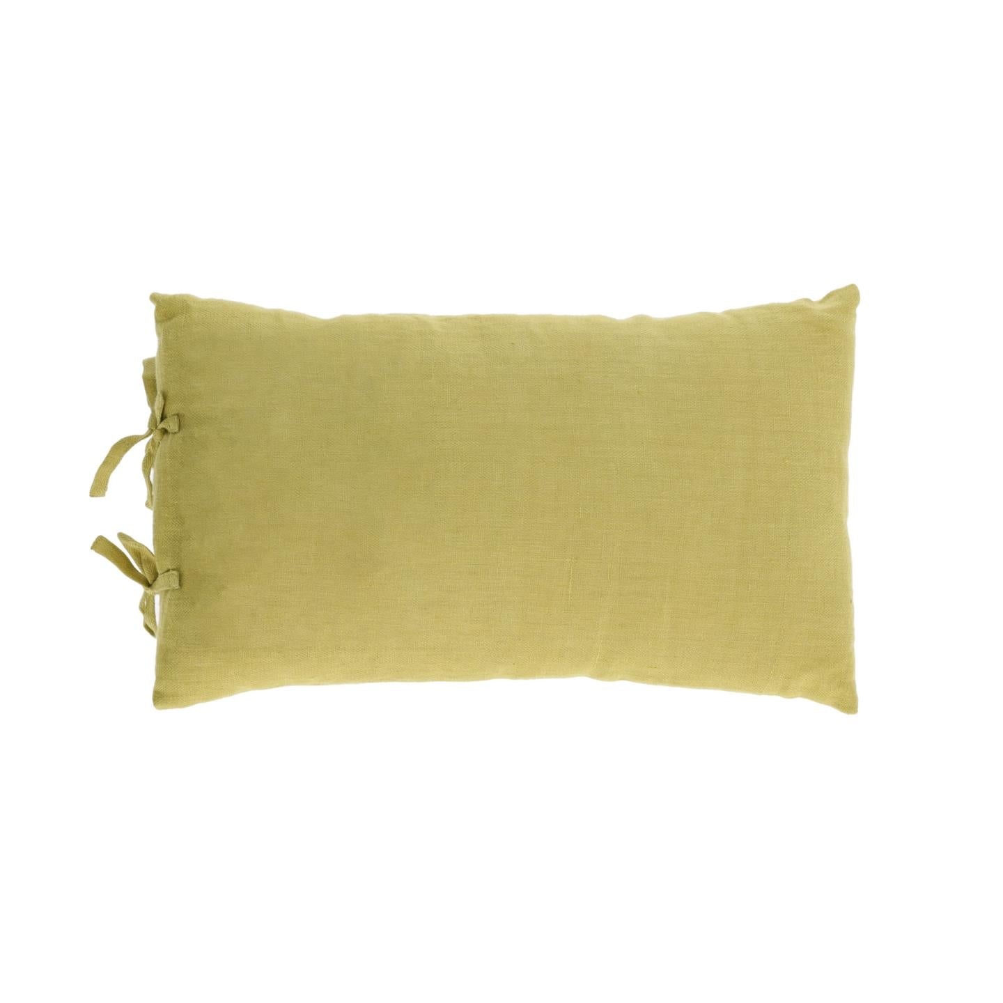 Tazu 100% linen cushion cover in green 30 x 50 cm - Product Image