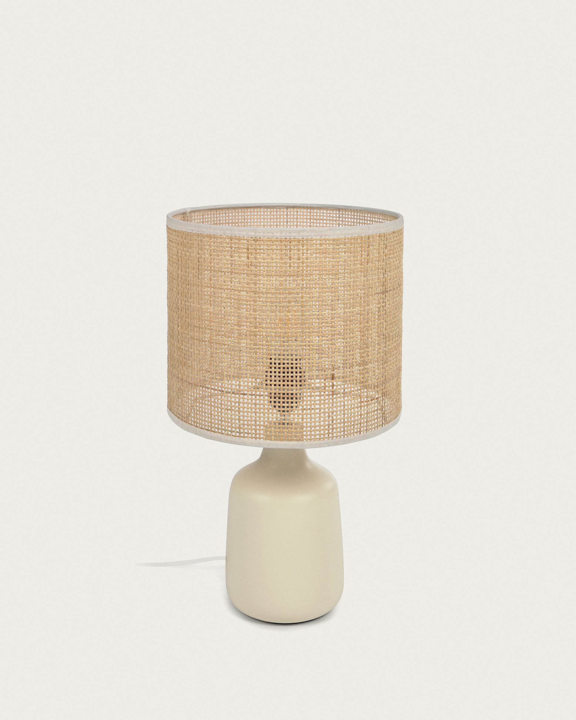 Erna table lamp in white ceramic and bamboo with natural finish - Product View