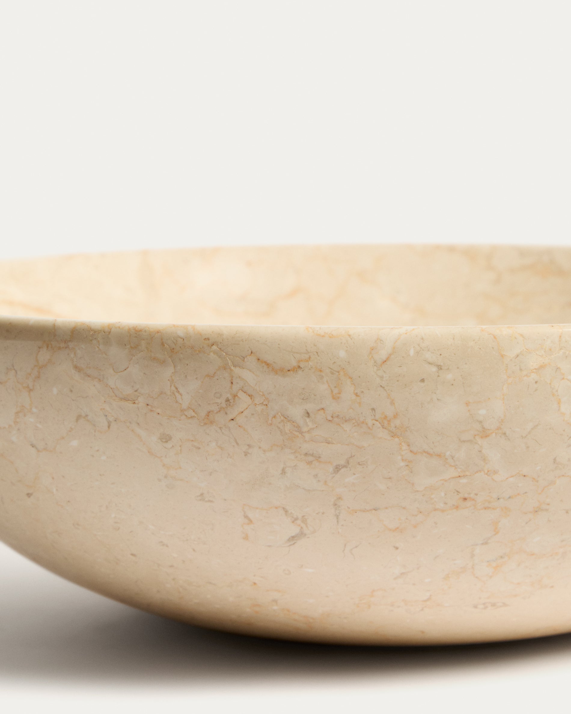 Darnen beige marble countertop washbasin Ø 40cm - Detail
