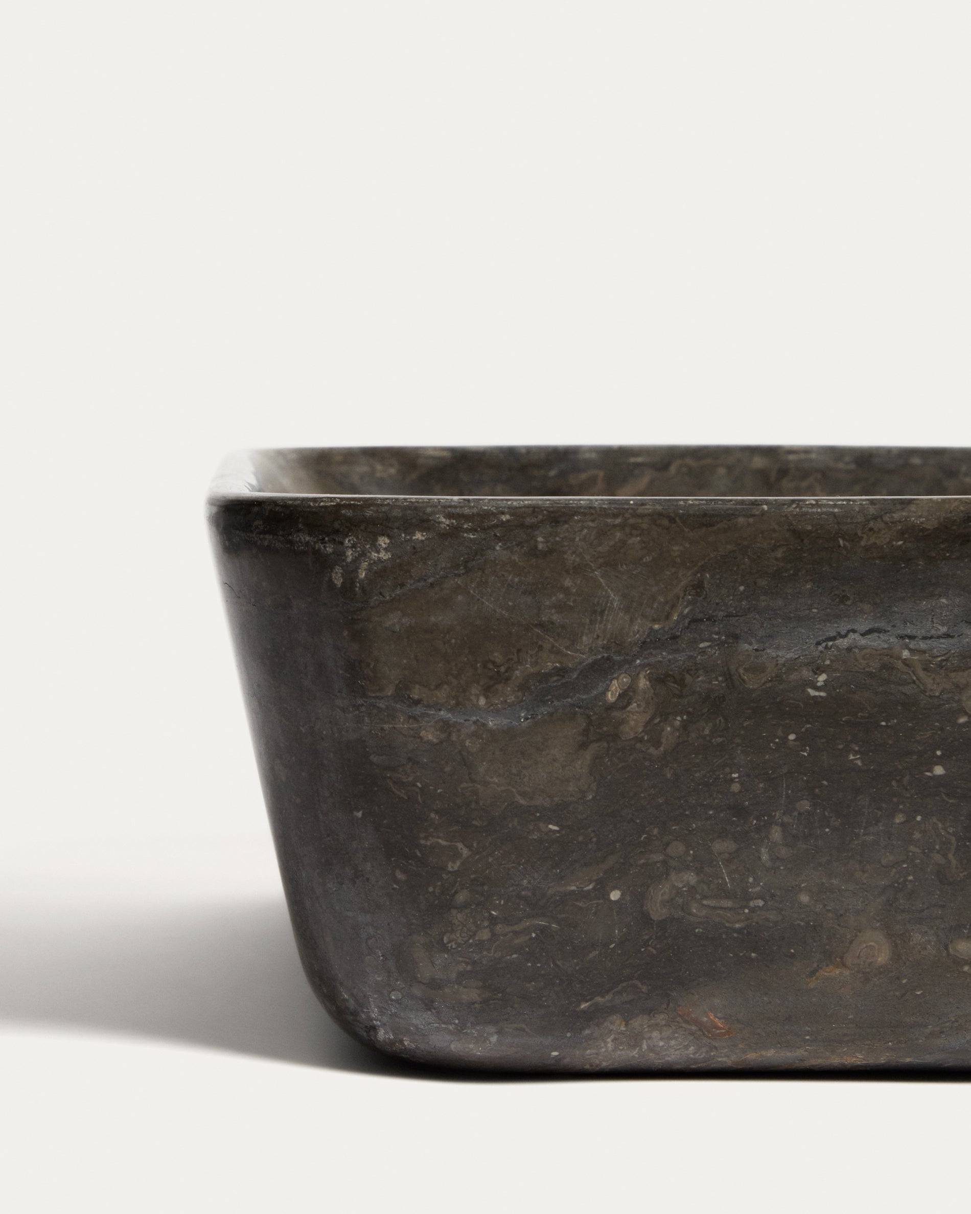 Darnen grey marble countertop washbasin 55 x 35cm - Detail