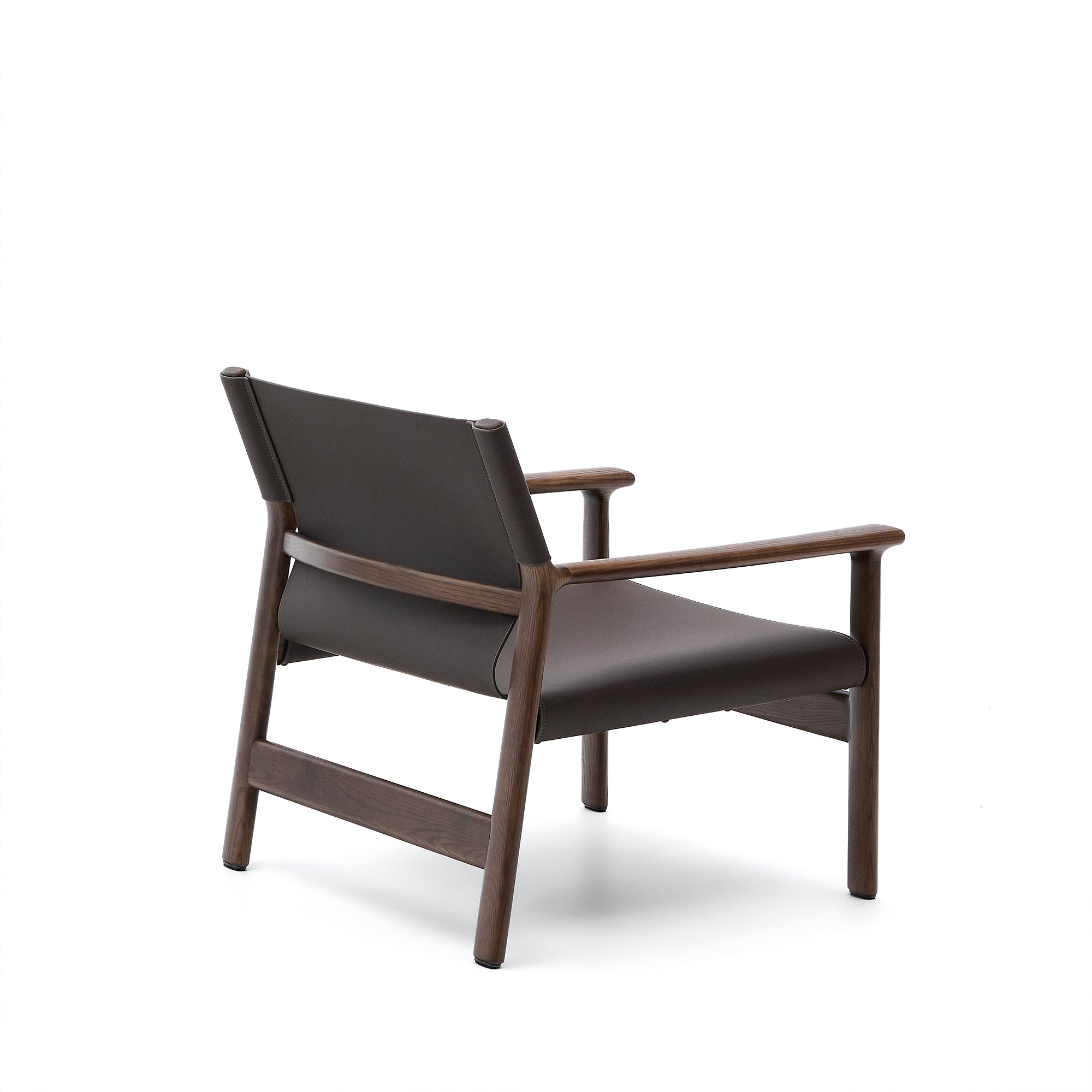Jan armchair made of dark brown recycled leather fibres and FSC 100% solid ash wood with walnut-coloured finish - Product Image