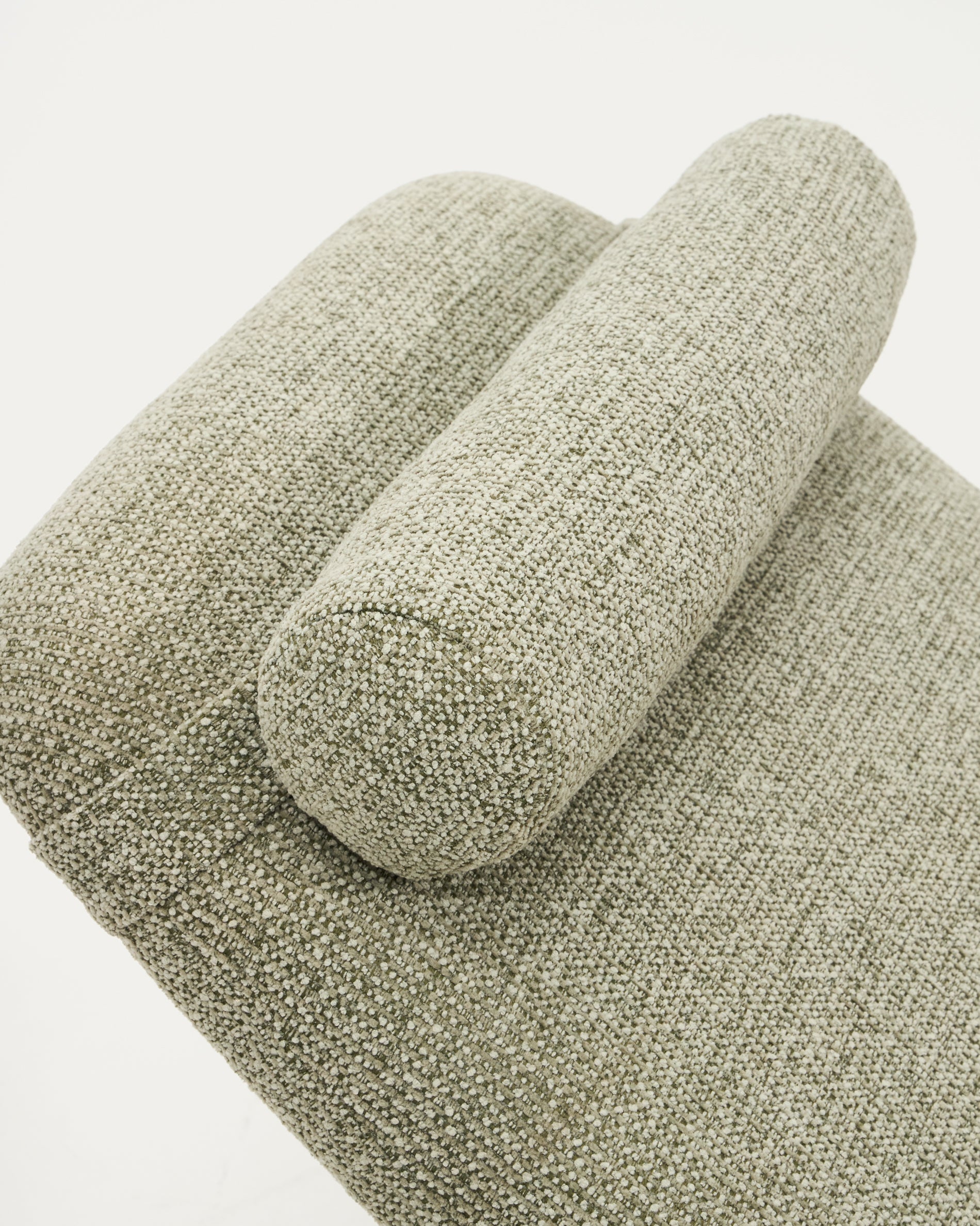 Osla divan in green chenille with brushed graphite stainless steel legs 174 cm - Detail