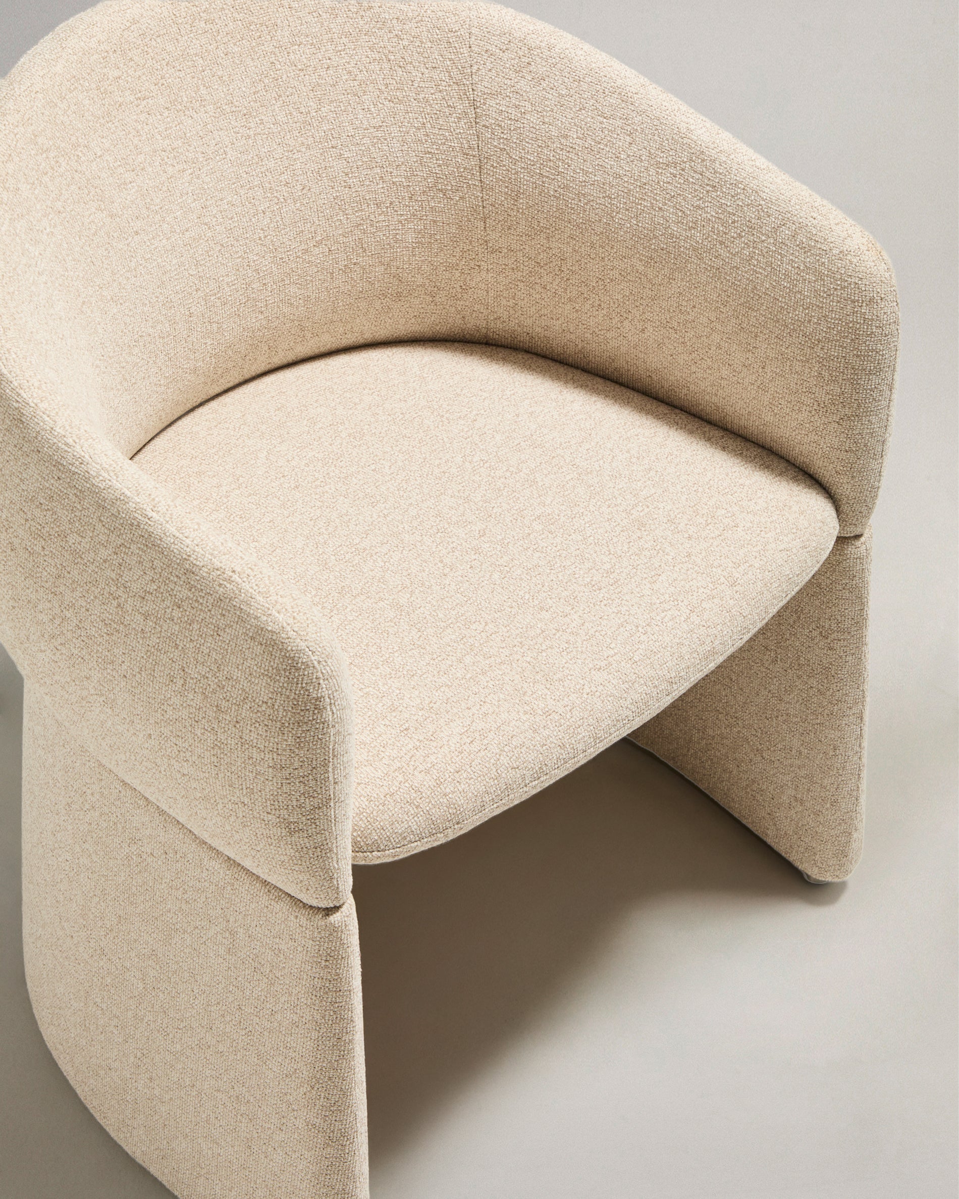 Bosca beige chenille chair - Detail