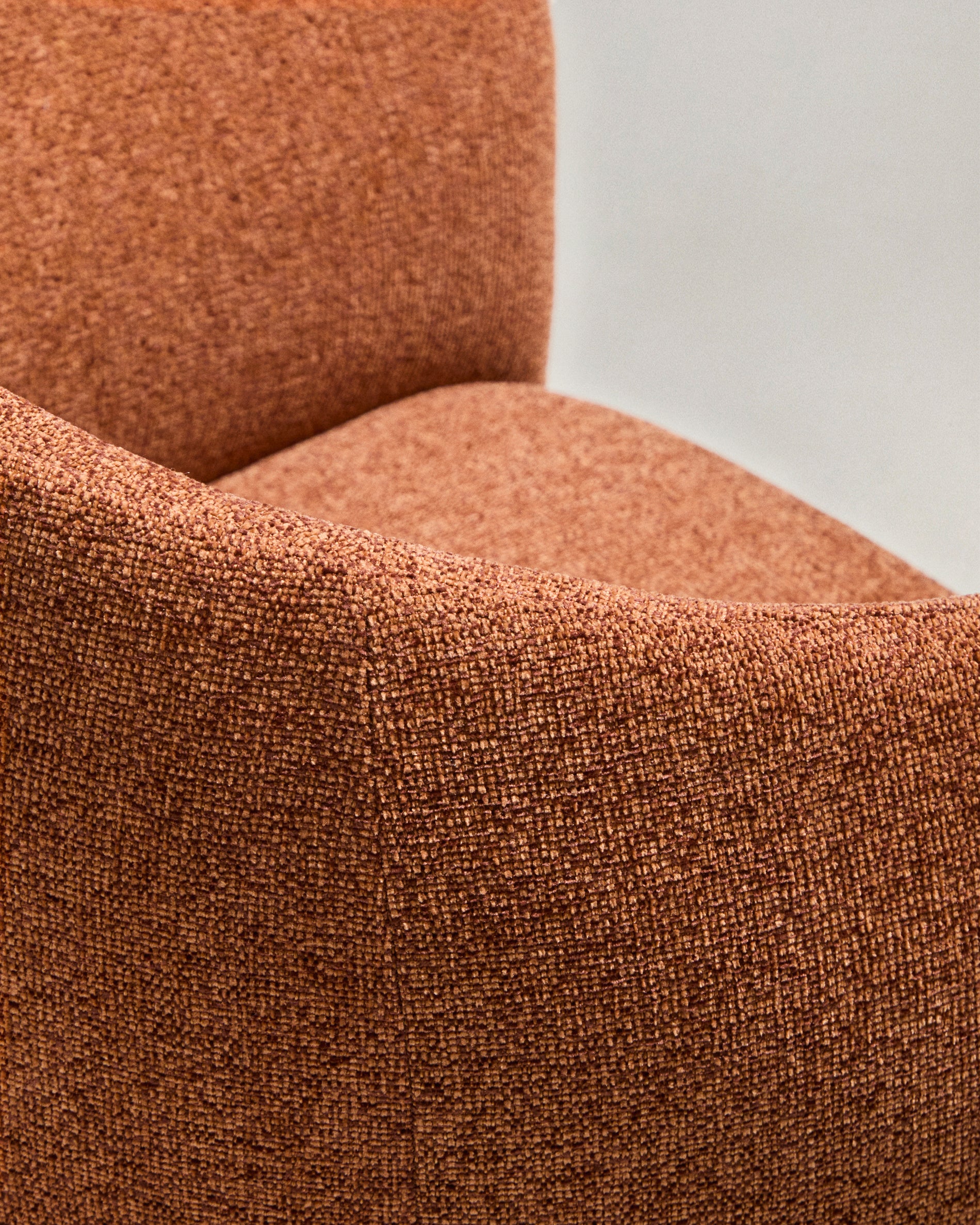 Bosca terracotta chenille chair - Detail