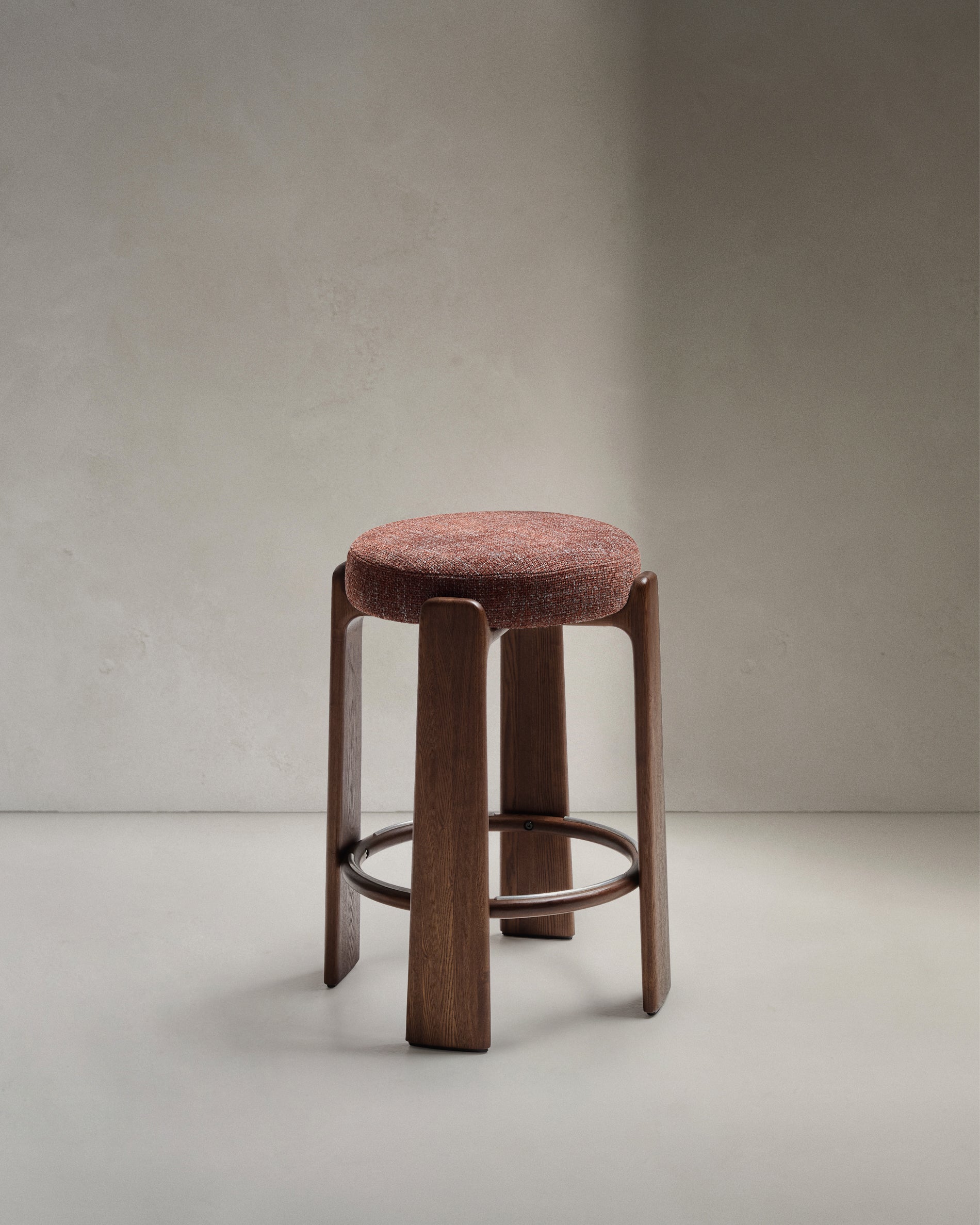 Granite fire-retardant stool in brown chenille and solid ash wood with walnut-coloured finish FSC 100% 75cm - Product View