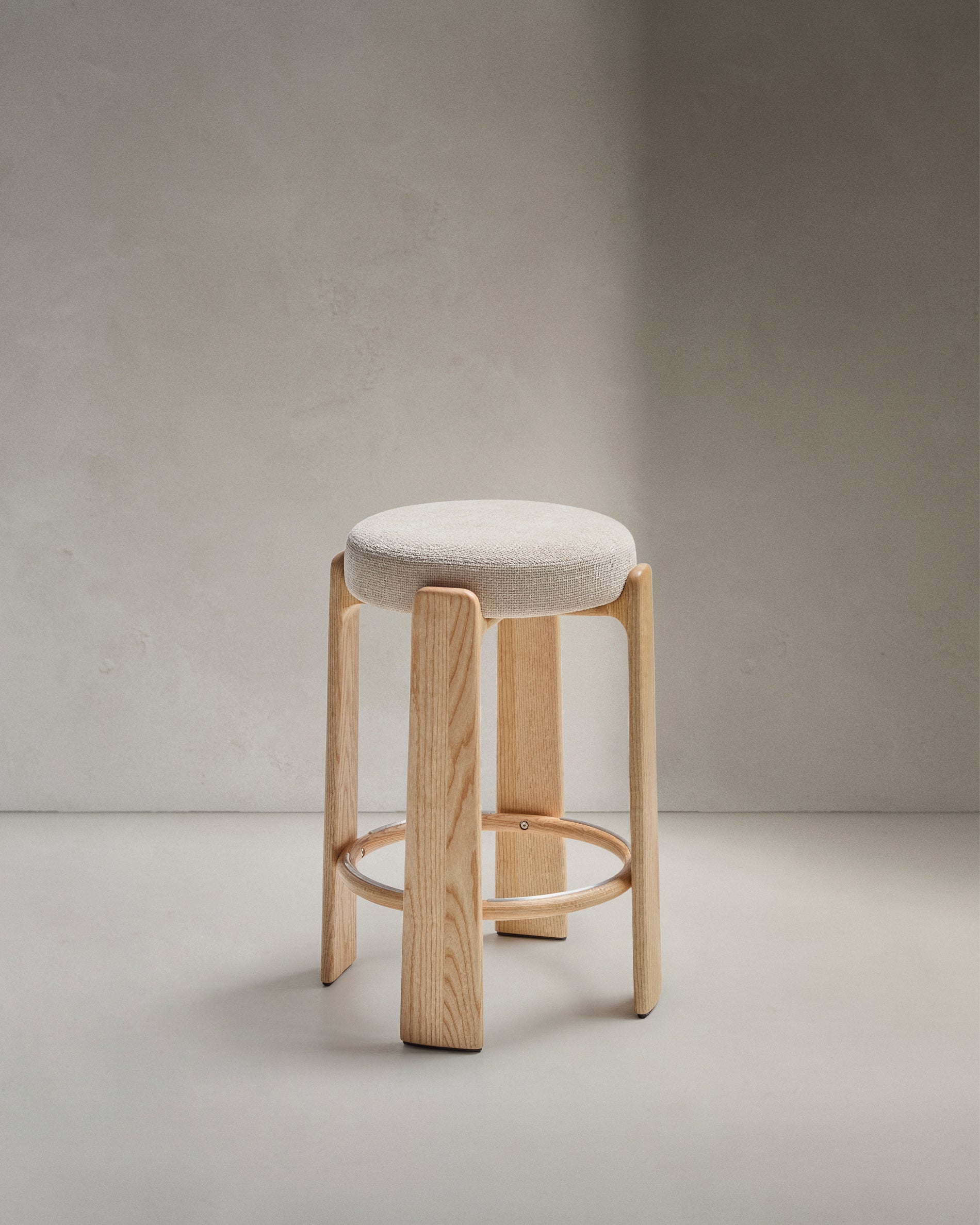 Granite fire-retardant stool in beige chenille and solid ash wood with natural-coloured finish FSC 100% 75cm - Product View