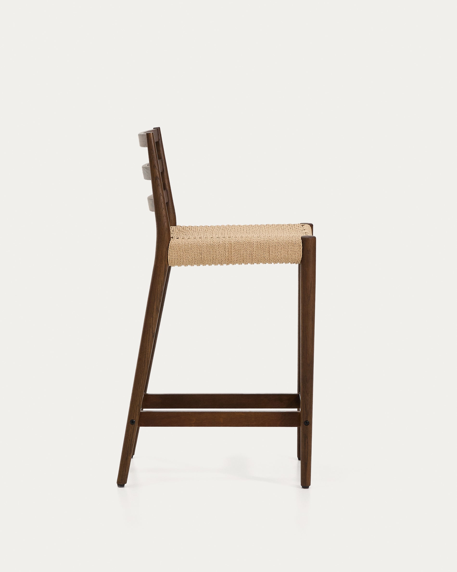 Analy stool with backrest in solid oak wood with walnut-tone finish and rope seat, 65 cm, FSC 100% - Product View