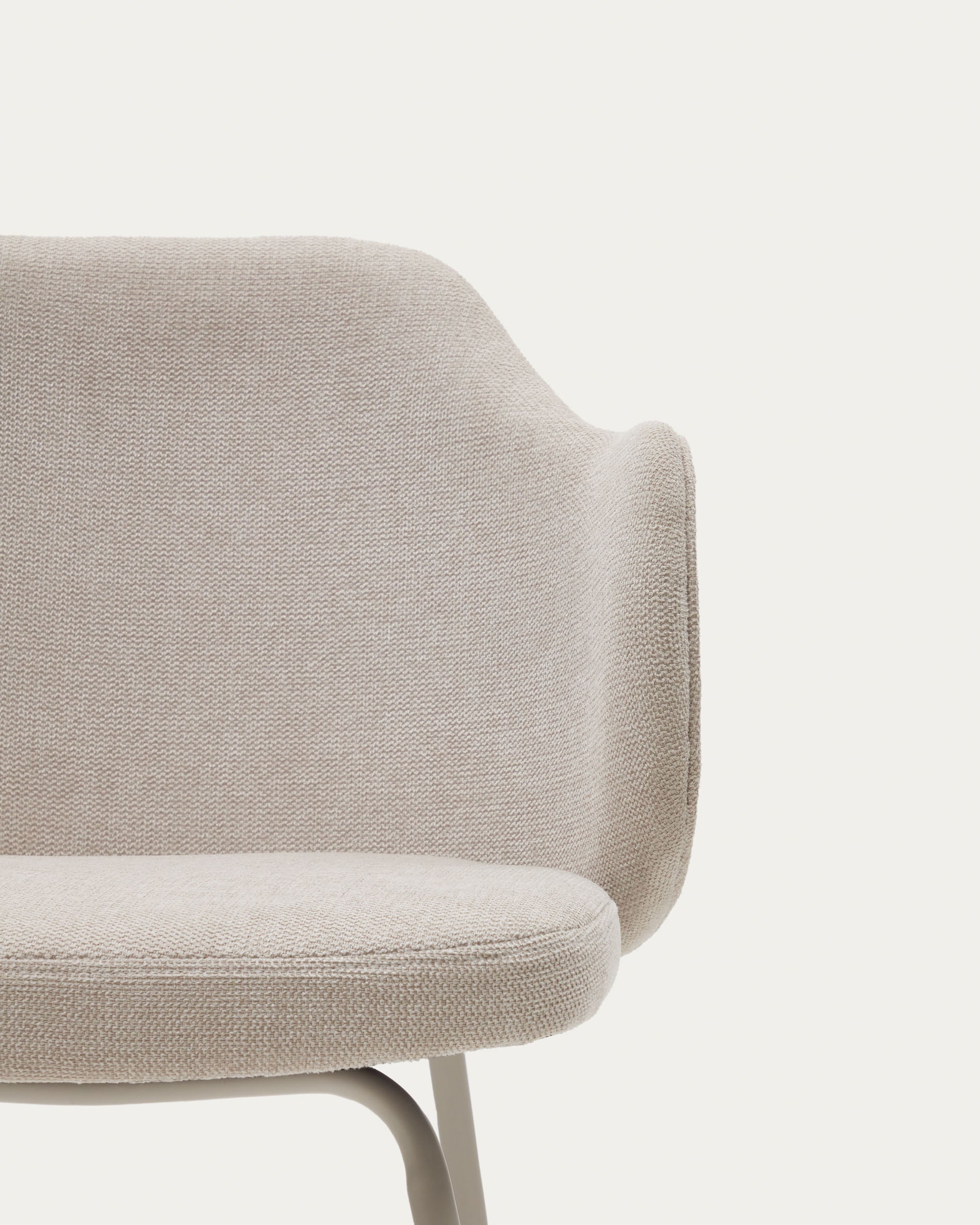 Yunia chair in beige with steel legs in a painted beige finish FSC 100% - Detail