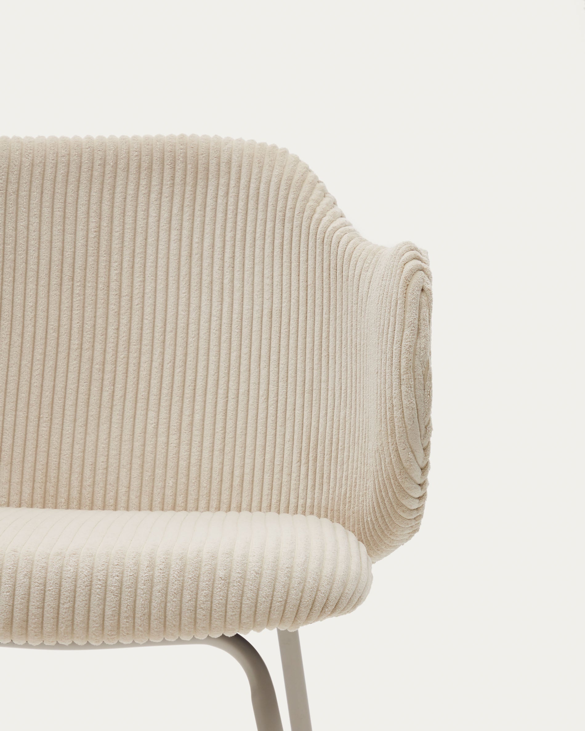 Yunia chair in beige wide seam corduroy with steel legs in a powder coated beige finish FSC 100% - Detail
