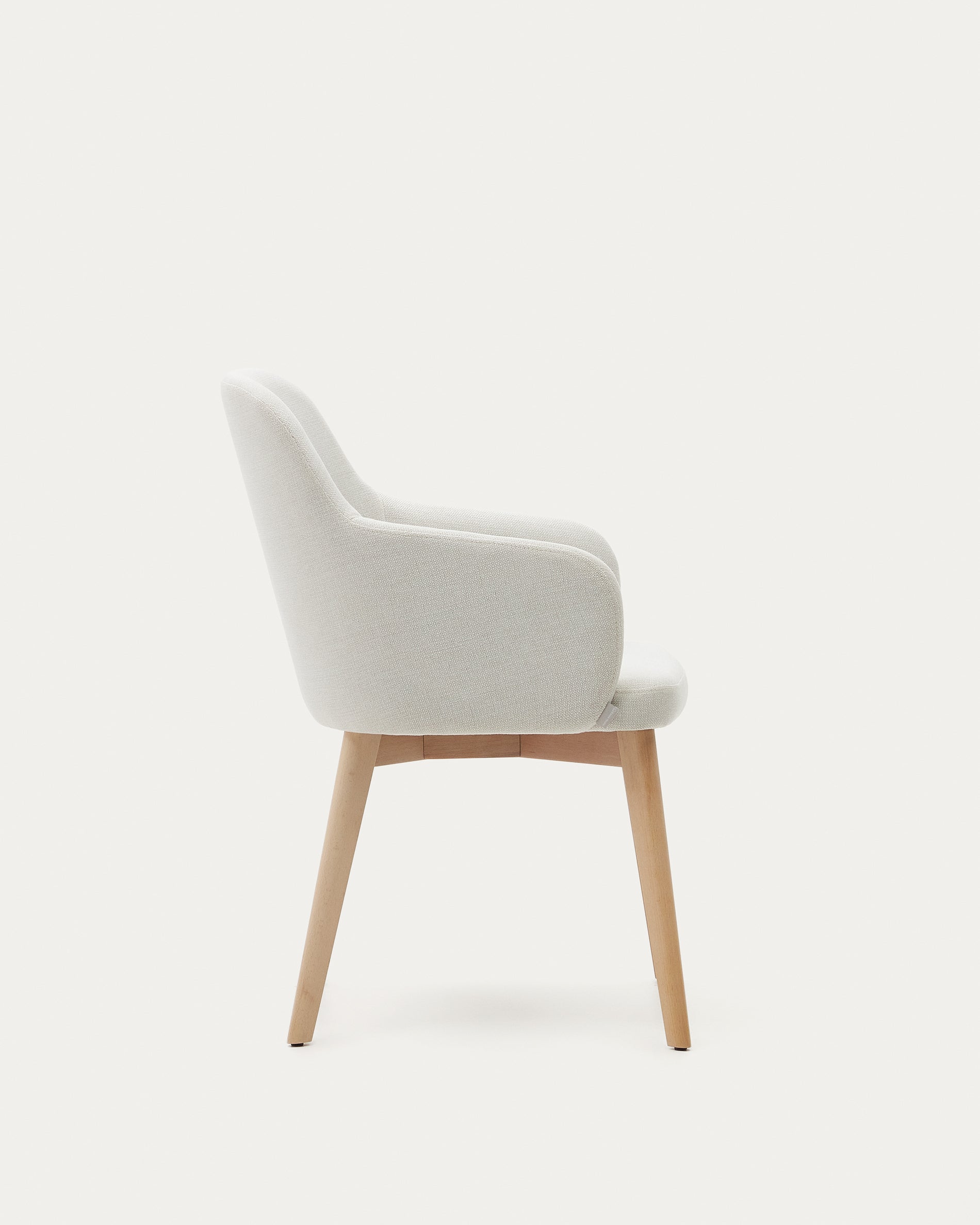 Nelida chair in beige chenille and 100% FSC certified solid beech wood with a natural finish