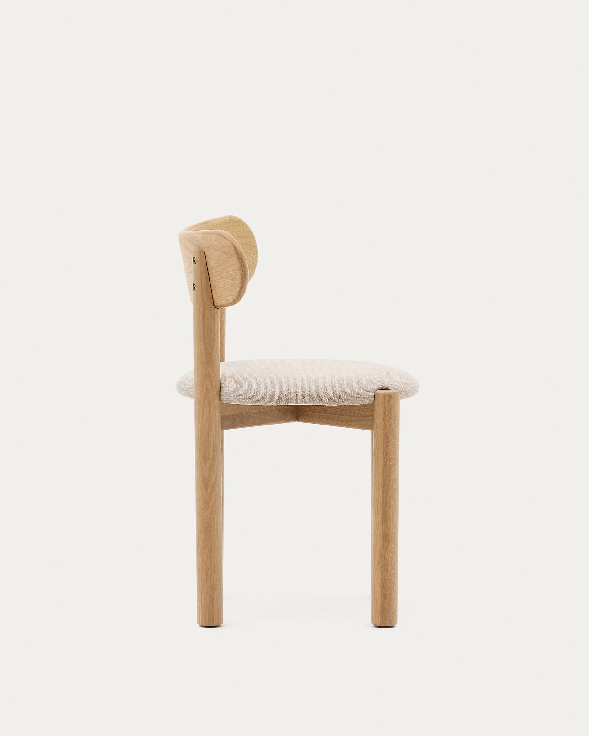 Nebai chair with brown chenille upholstery, solid oak structure and walnut finish, FSC MIX Credit