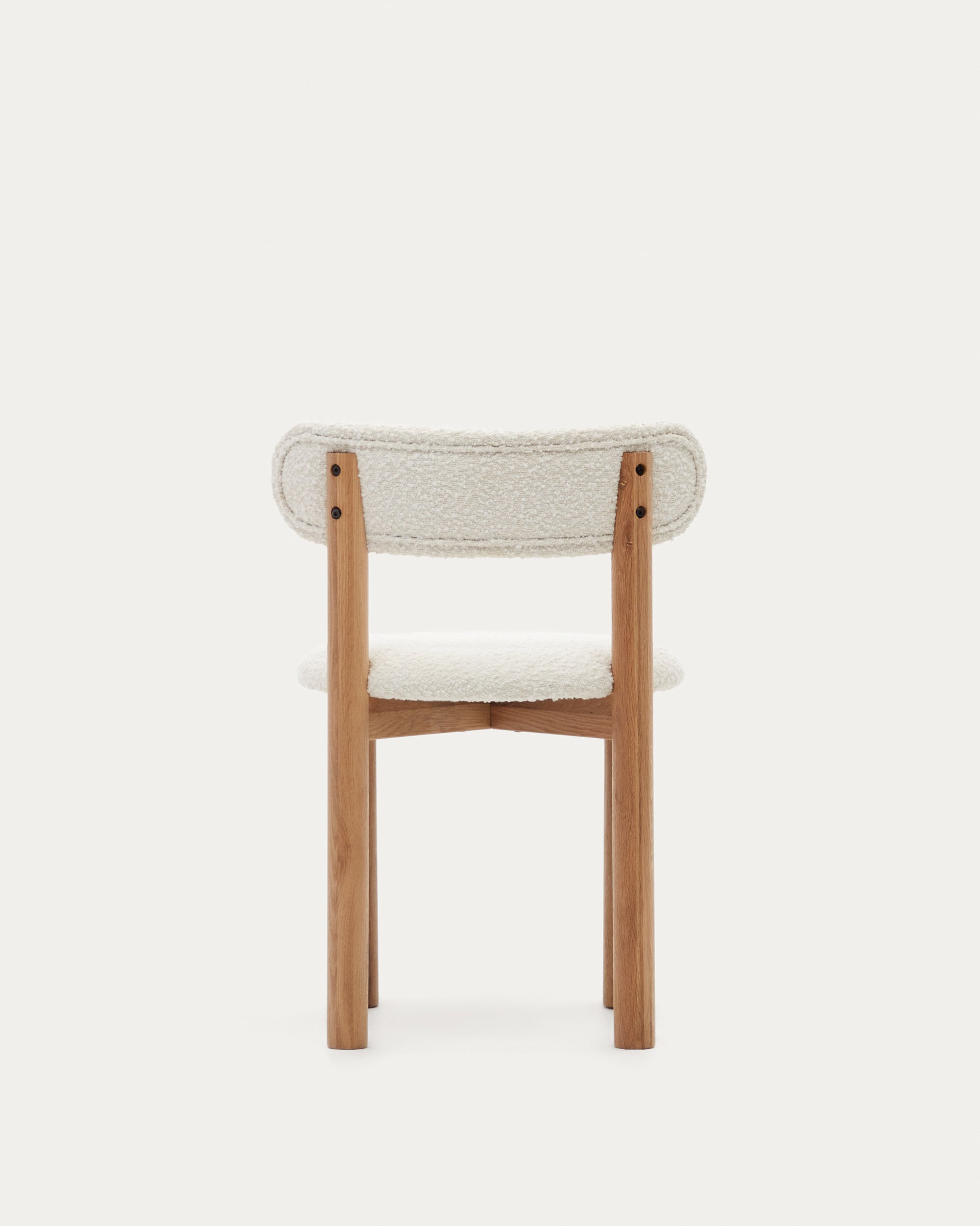Nebai chair in white bouclé and solid oak wood structure with natural finish - Product View