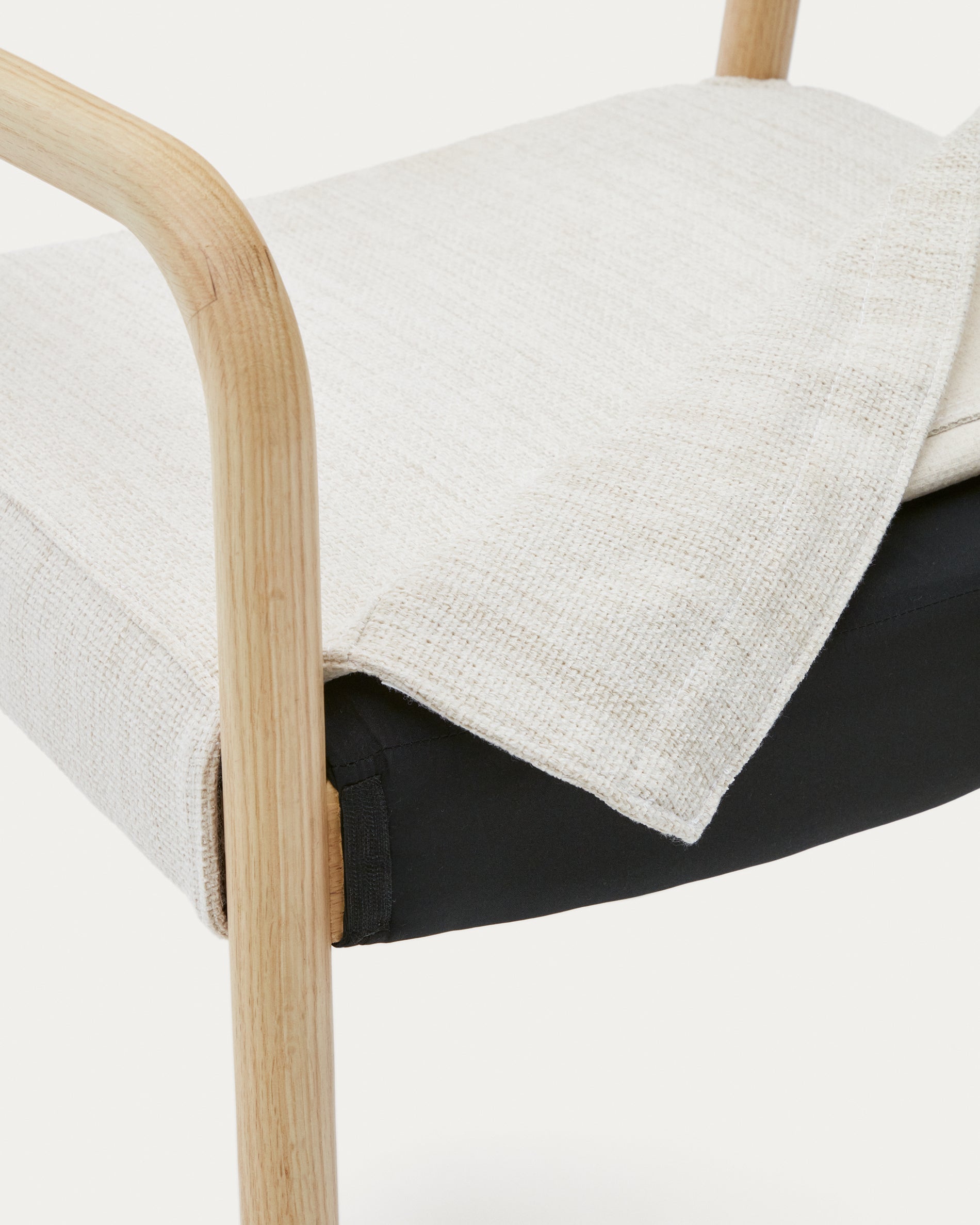 Cover for the Falconera chair in beige chenille - Detail