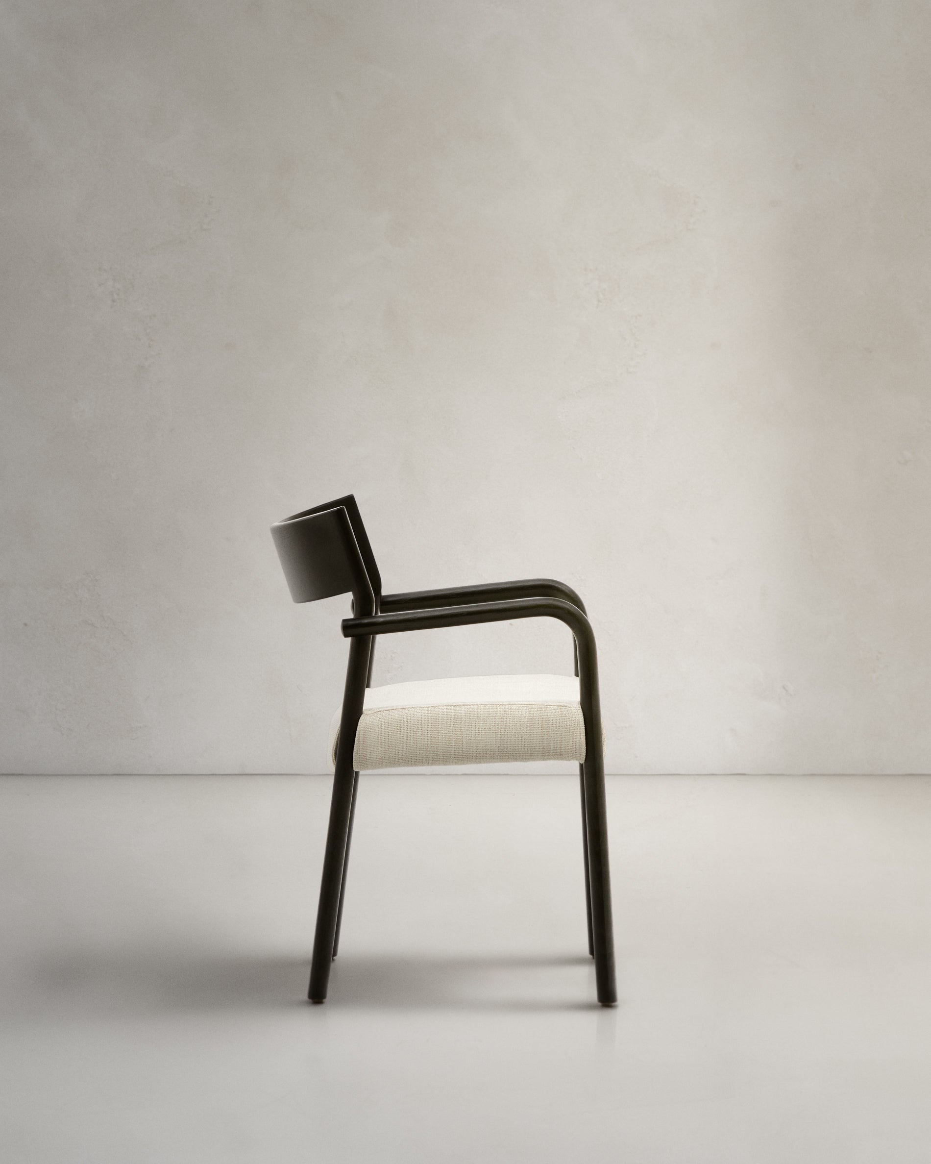 Falconera chair with a removable cover in solid oak wood with black finish FSC Mix Credit - Product View