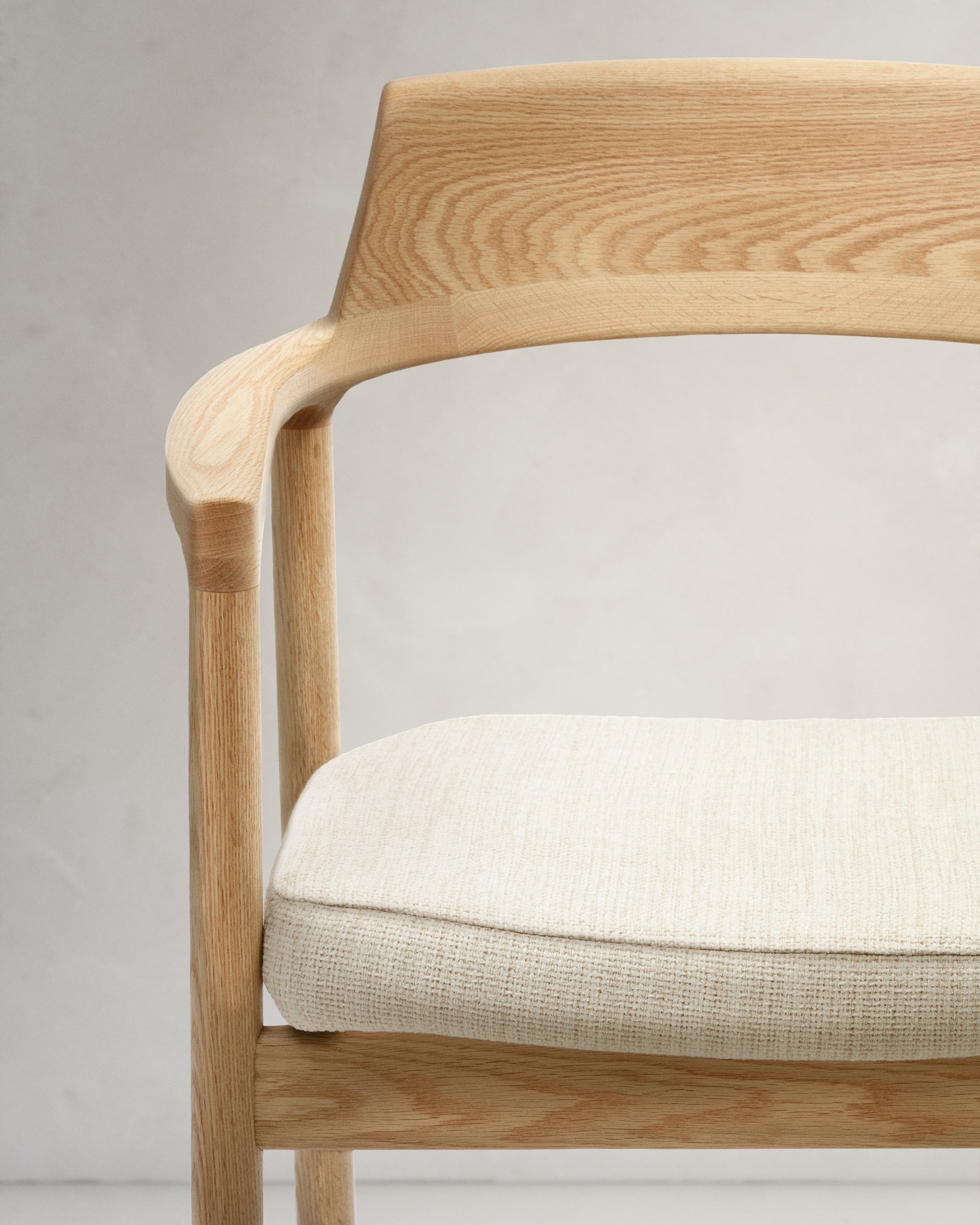 Alocs chair removable cover in beige chenille solid oak wood natural finish FSC Mix Credit - Detail
