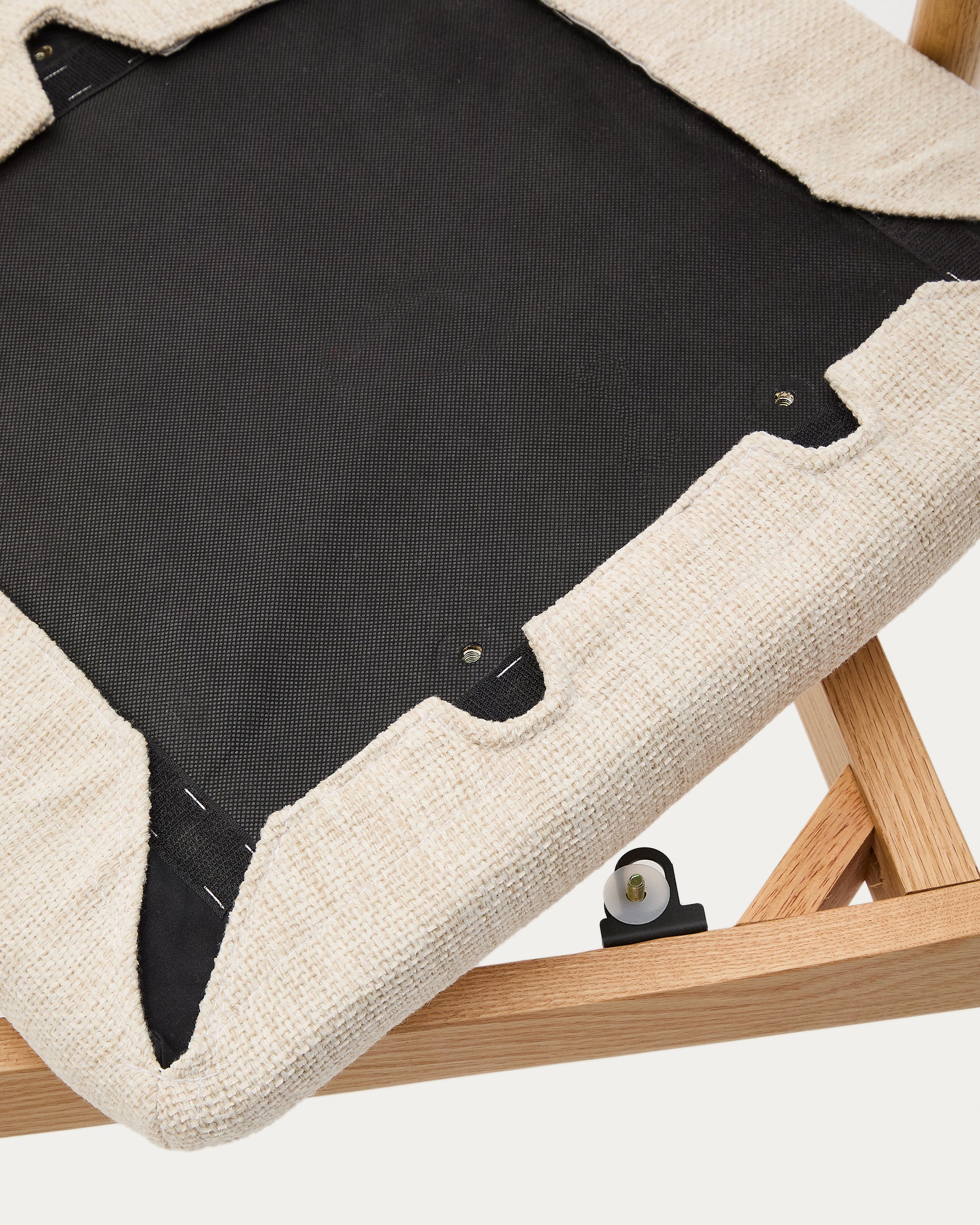 Timons chair removable cover in beige chenille solid oak wood natural finish FSC Mix Credit - Detail