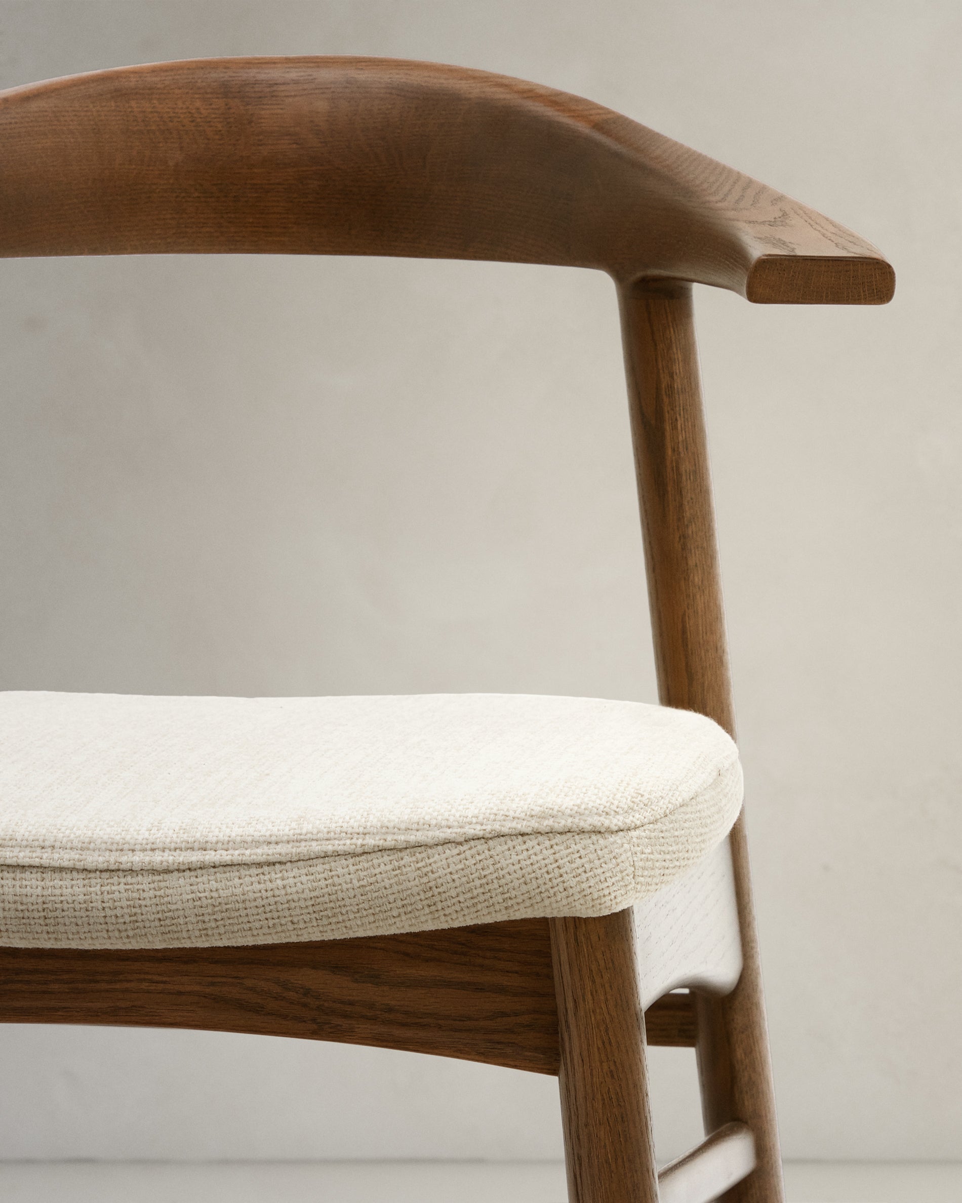 Timons chair removable cover in beige chenille solid oak wood walnut finish FSC Mix Credit - Detail
