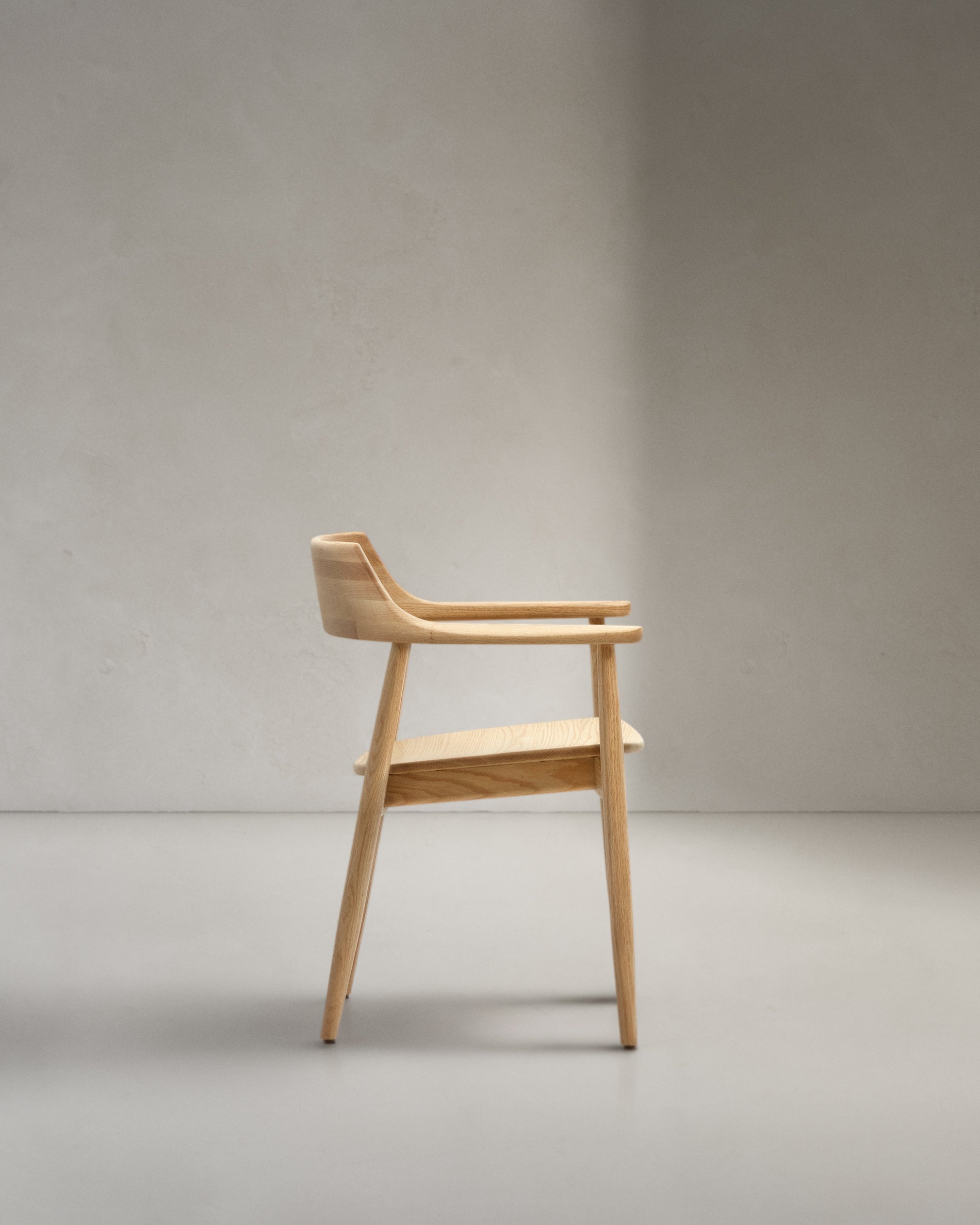 Fondes chair in solid oak wood with natural finish FSC Mix Credit - Product View