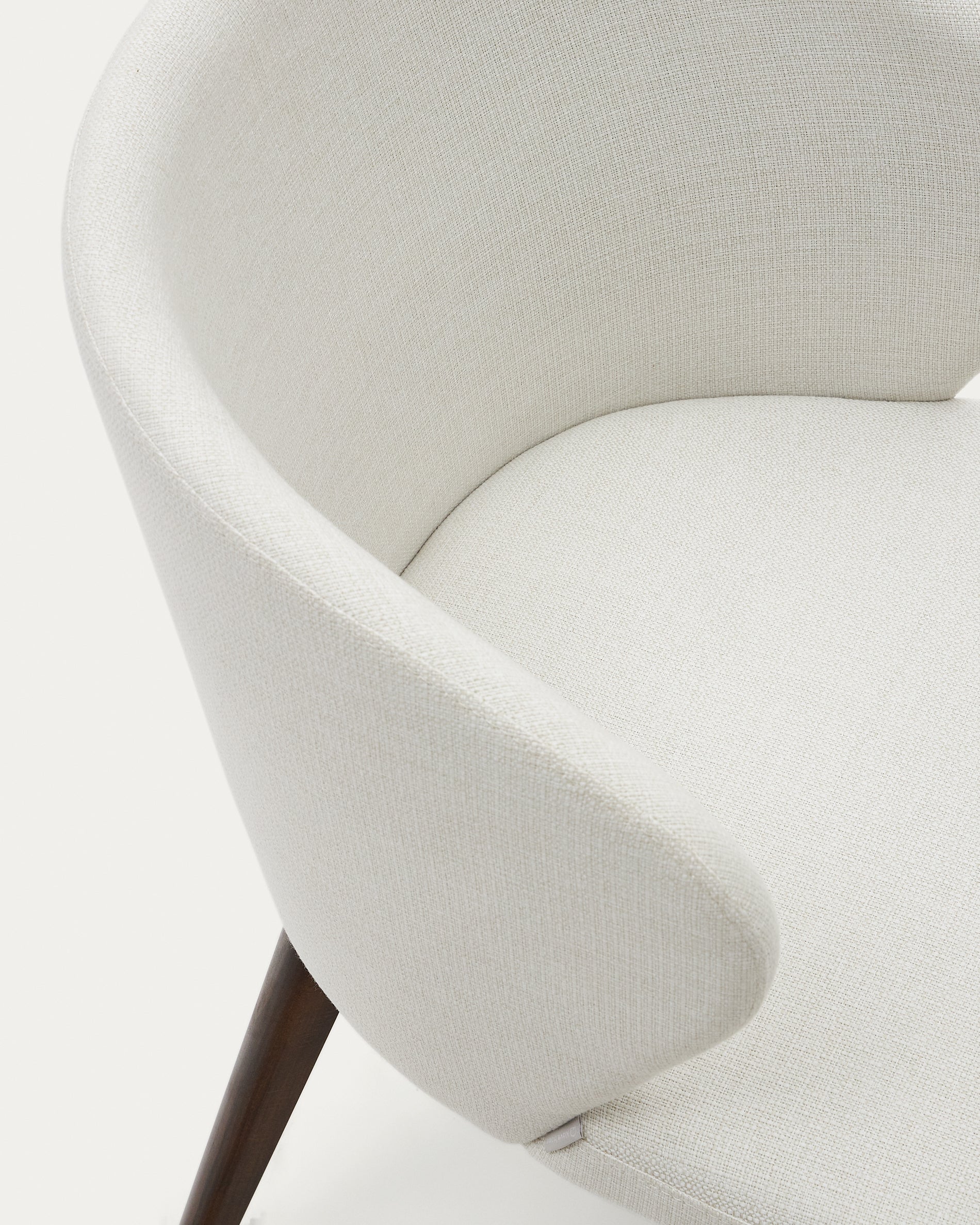 Darice chair in beige chenille and 100% FSC certified solid beech wood with walnut finish