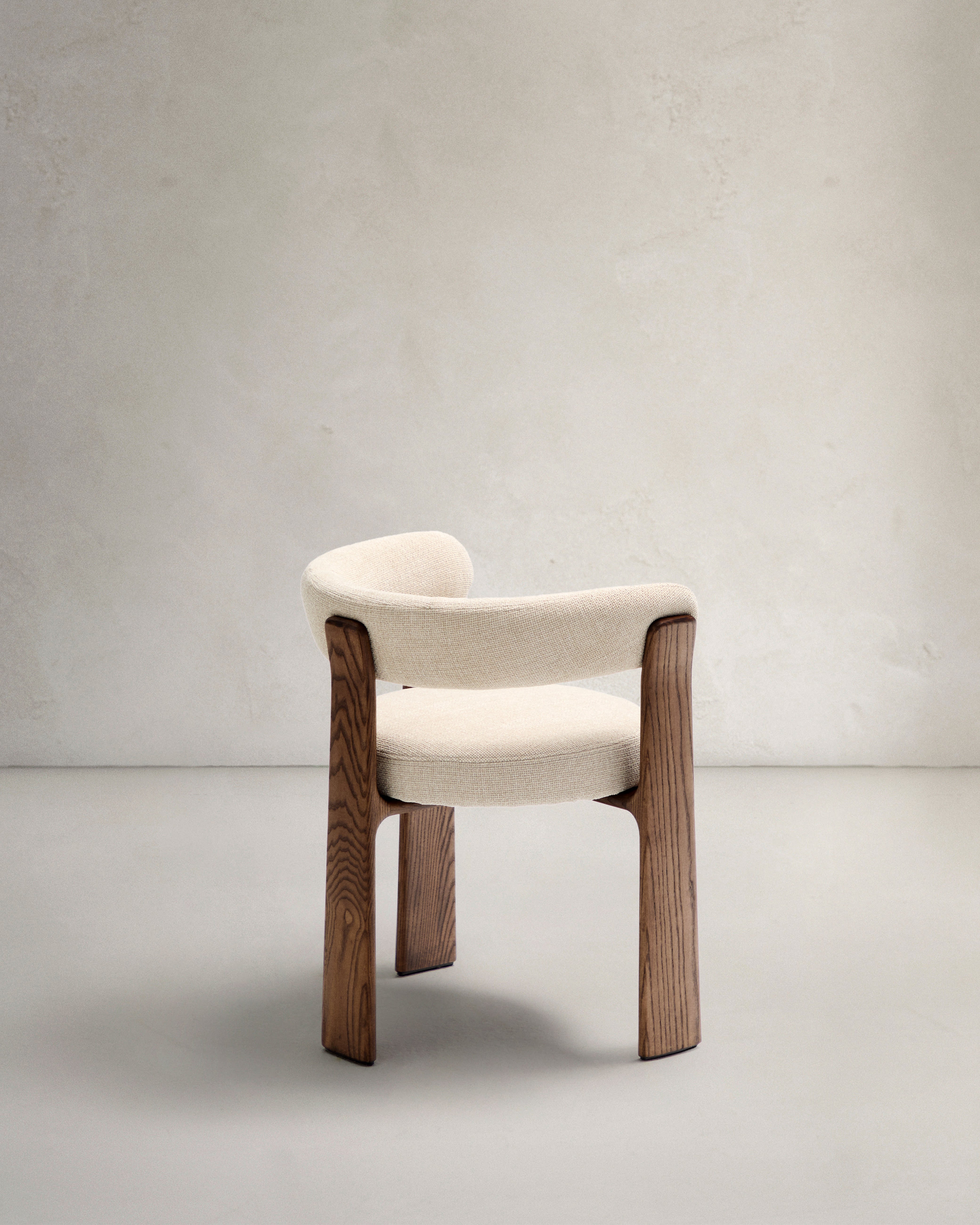 Granite 3-legged chair with beige chenille and solid ash wood with walnut finish, FSC 100%