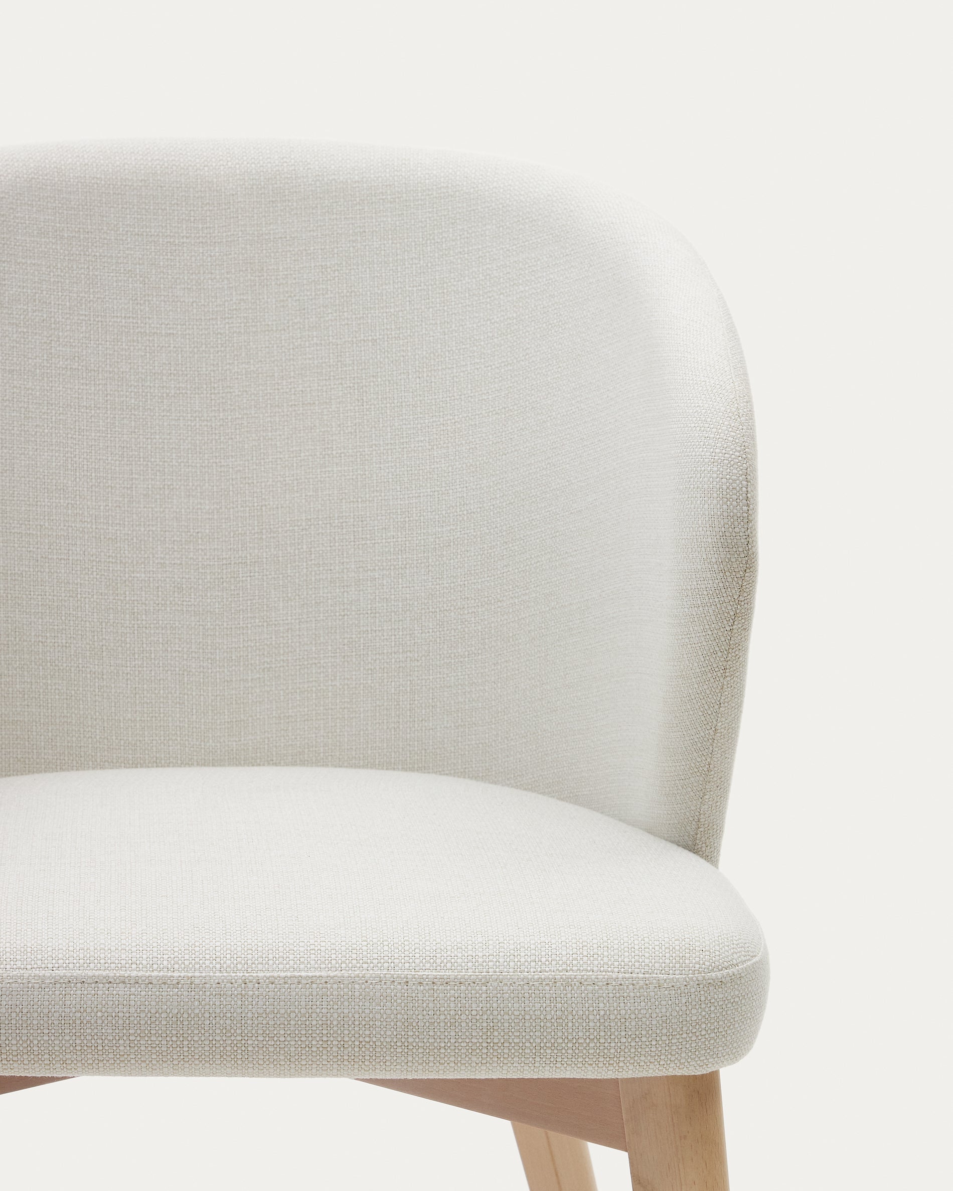 Darice chair in beige chenille and 100% FSC certified solid beech wood with a natural finish