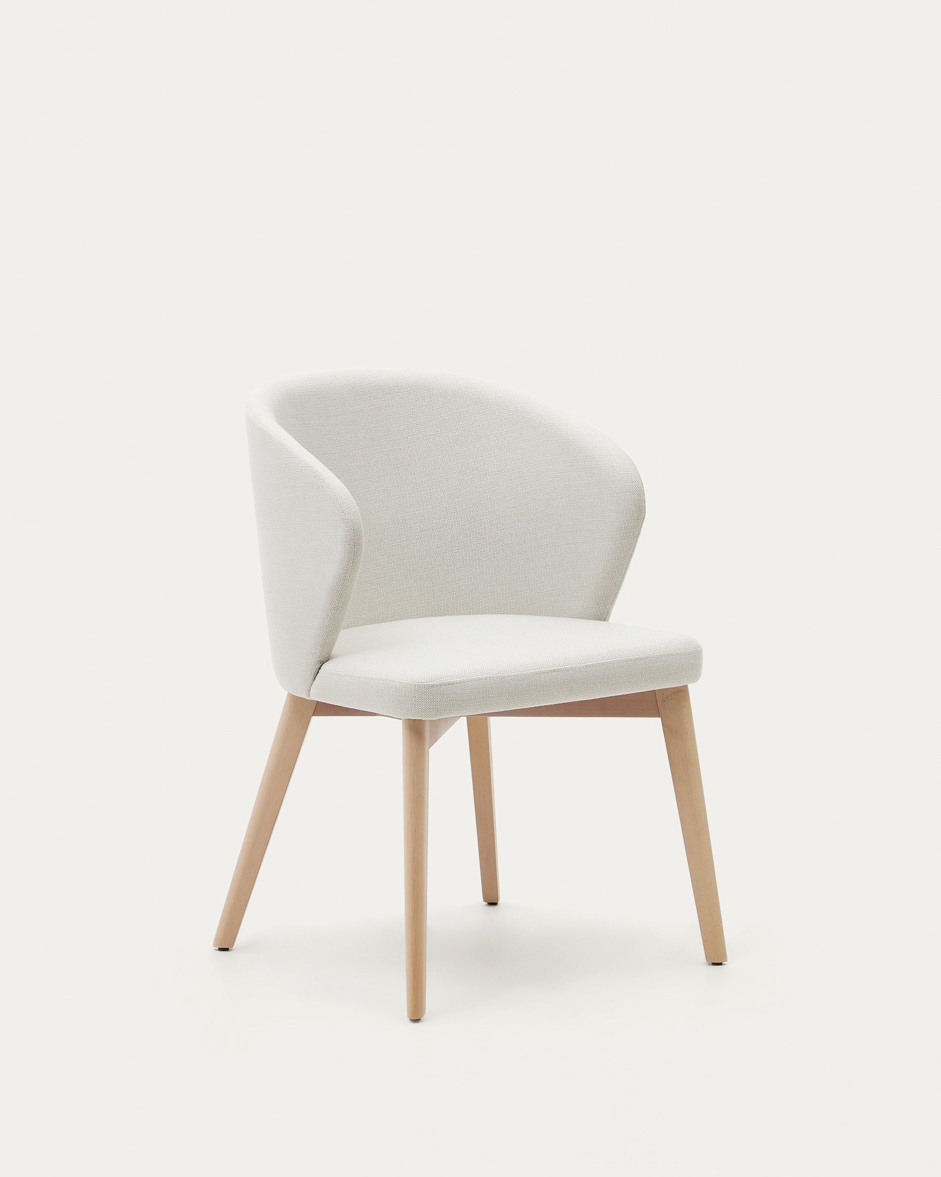 Darice chair in beige chenille and 100% FSC certified solid beech wood with a natural finish