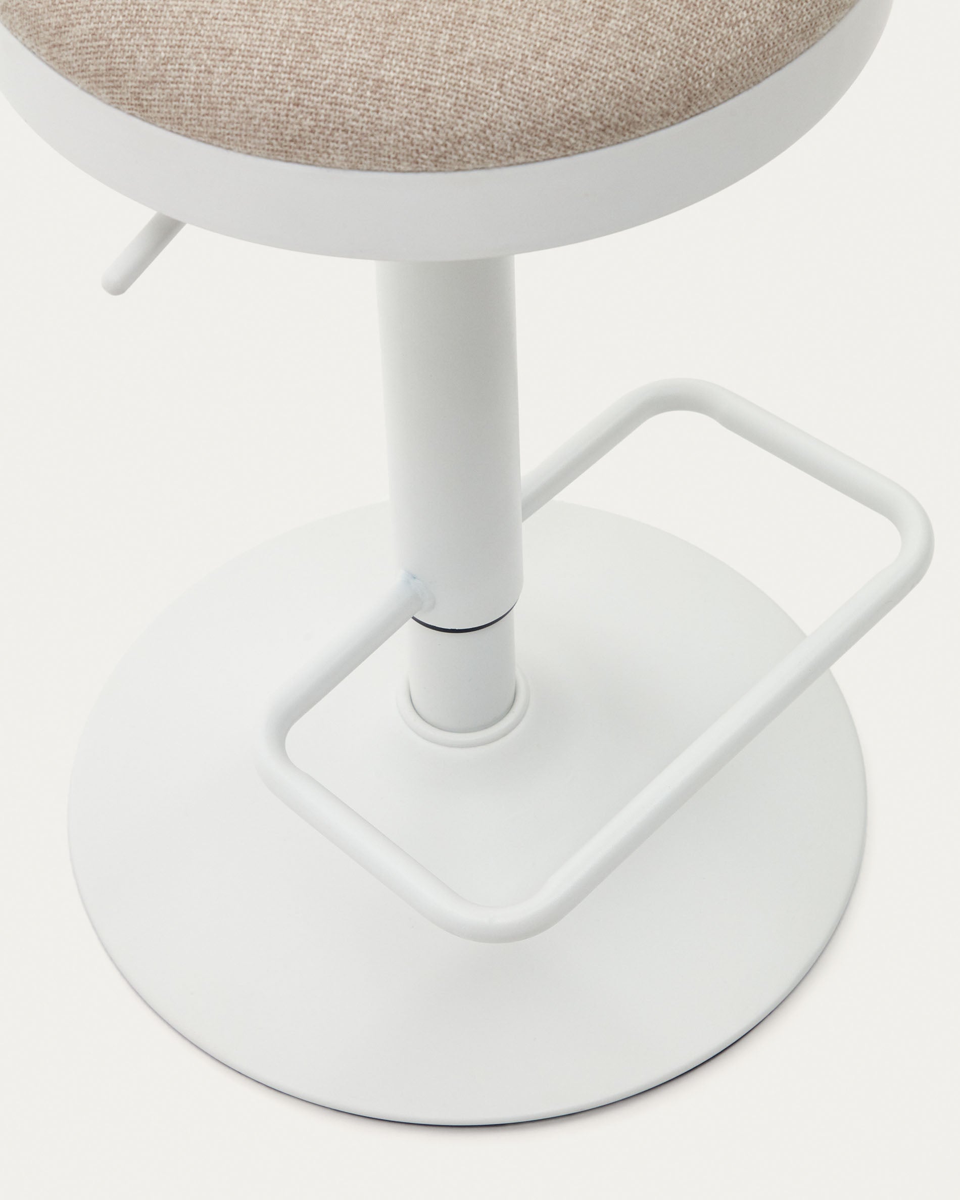 Zaib stool in beige chenille and matt white steel height 63-84 cm FSC 100% - Detail