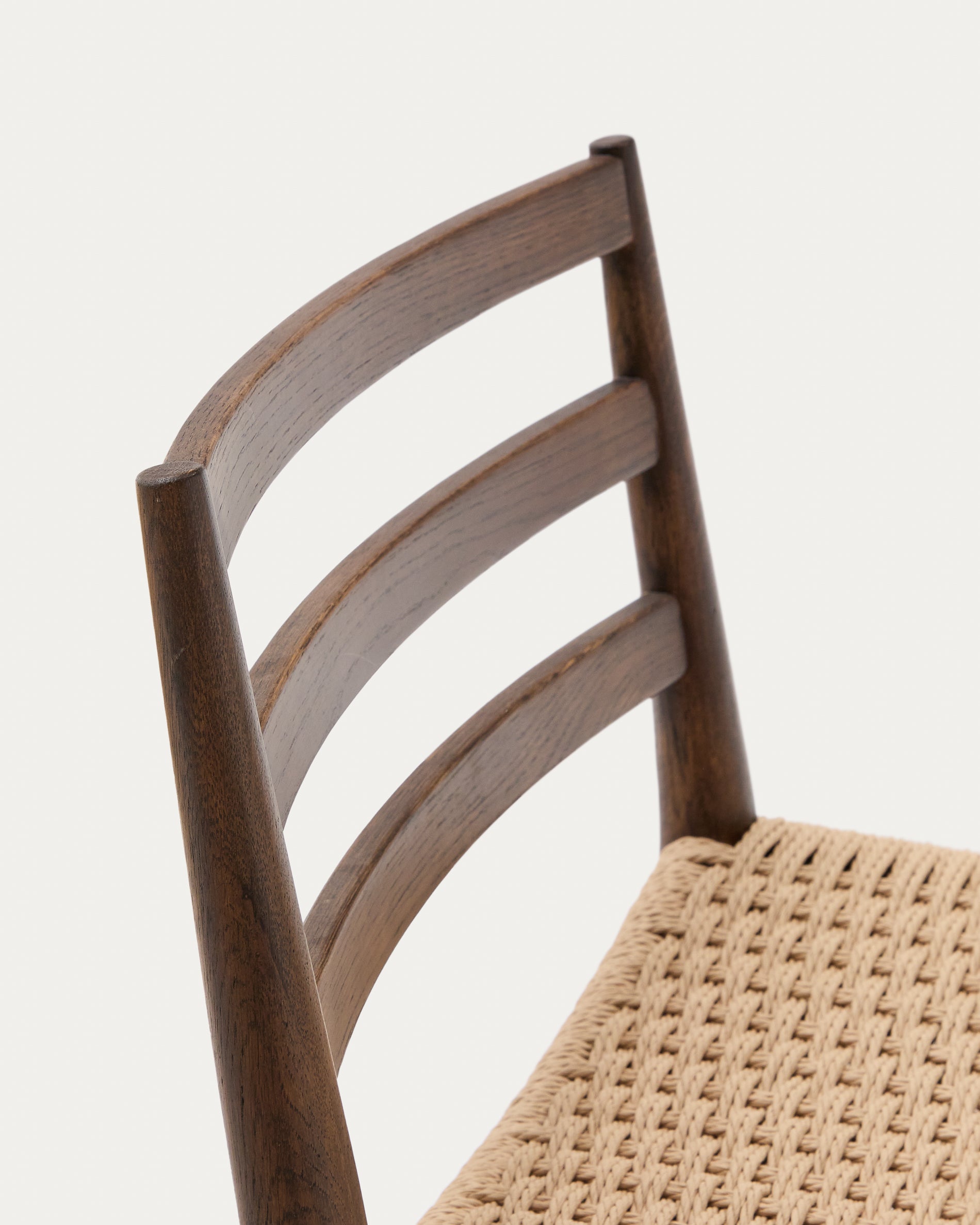 Analy szék támlával, szilárd tölgyfából dió befejezéssel, és kötél üléssel, 70 cm 100% FSC