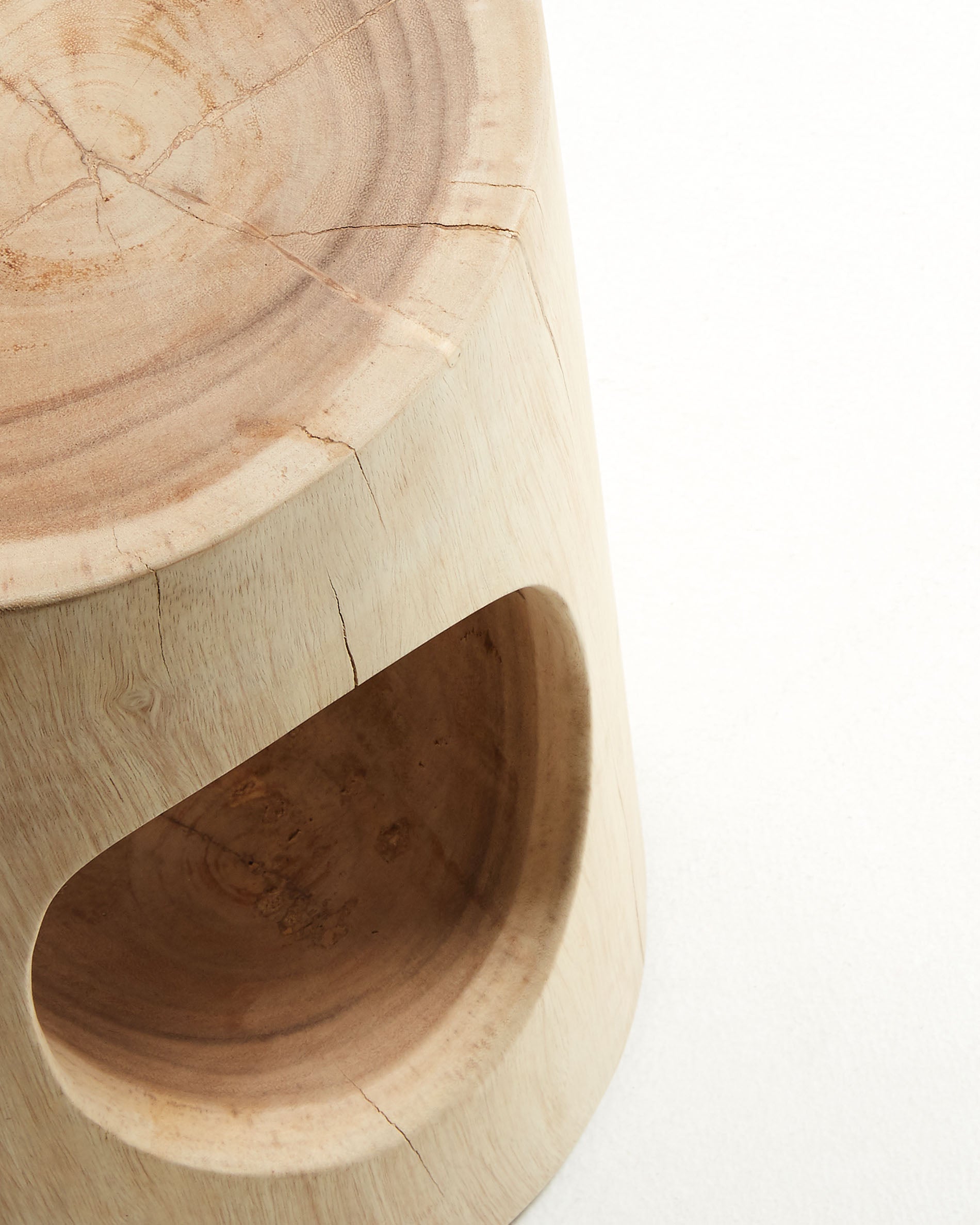 Halker solid rain tree wood side table, Ø 30 cm - Product View