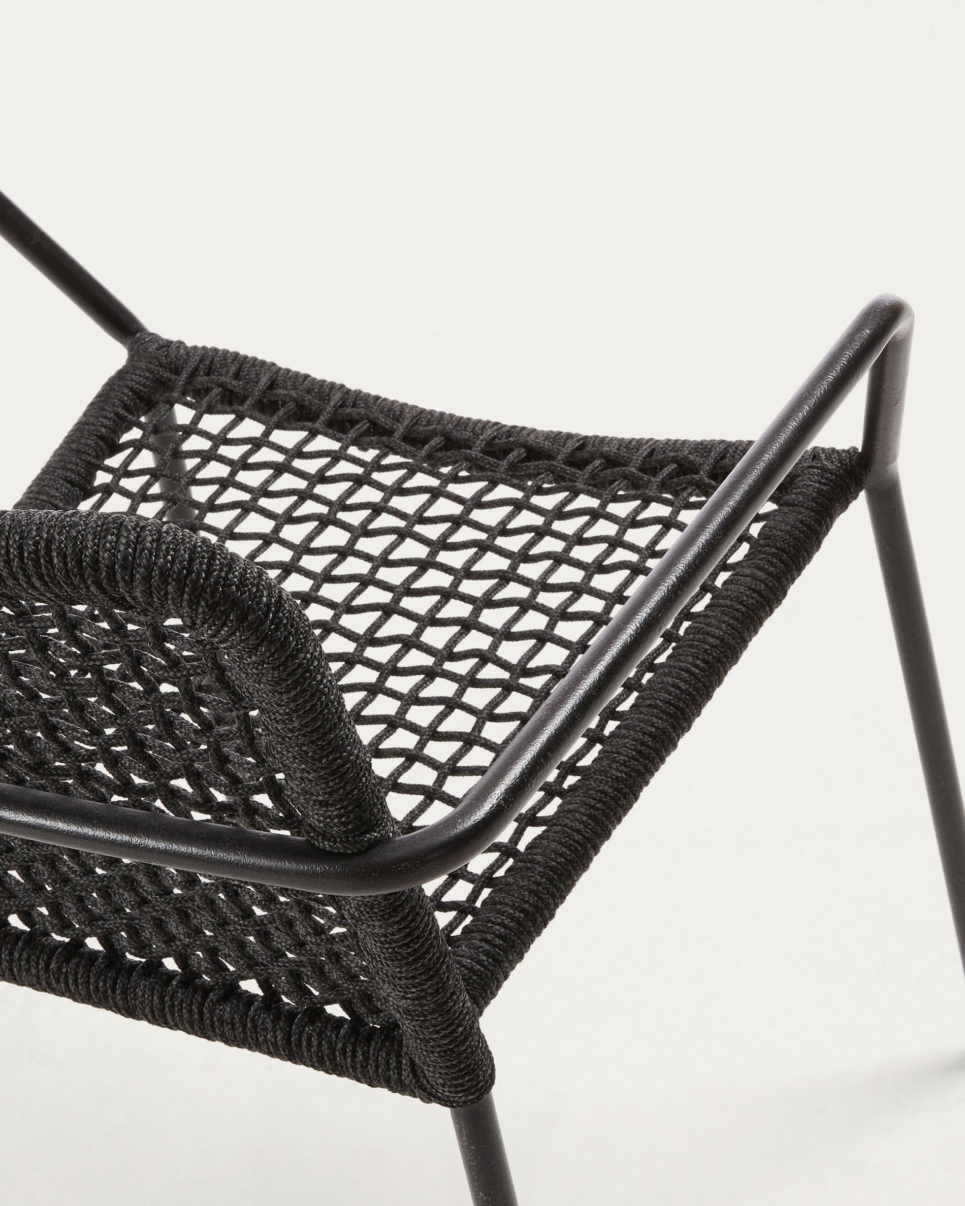Ellen stackable chair in black cord with galvanised steel - Detail