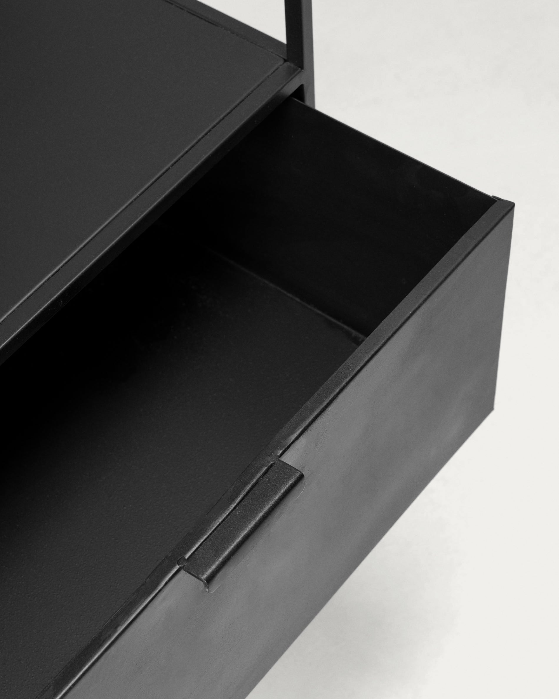 Shantay bookcase 80 x 168 cm - Detail