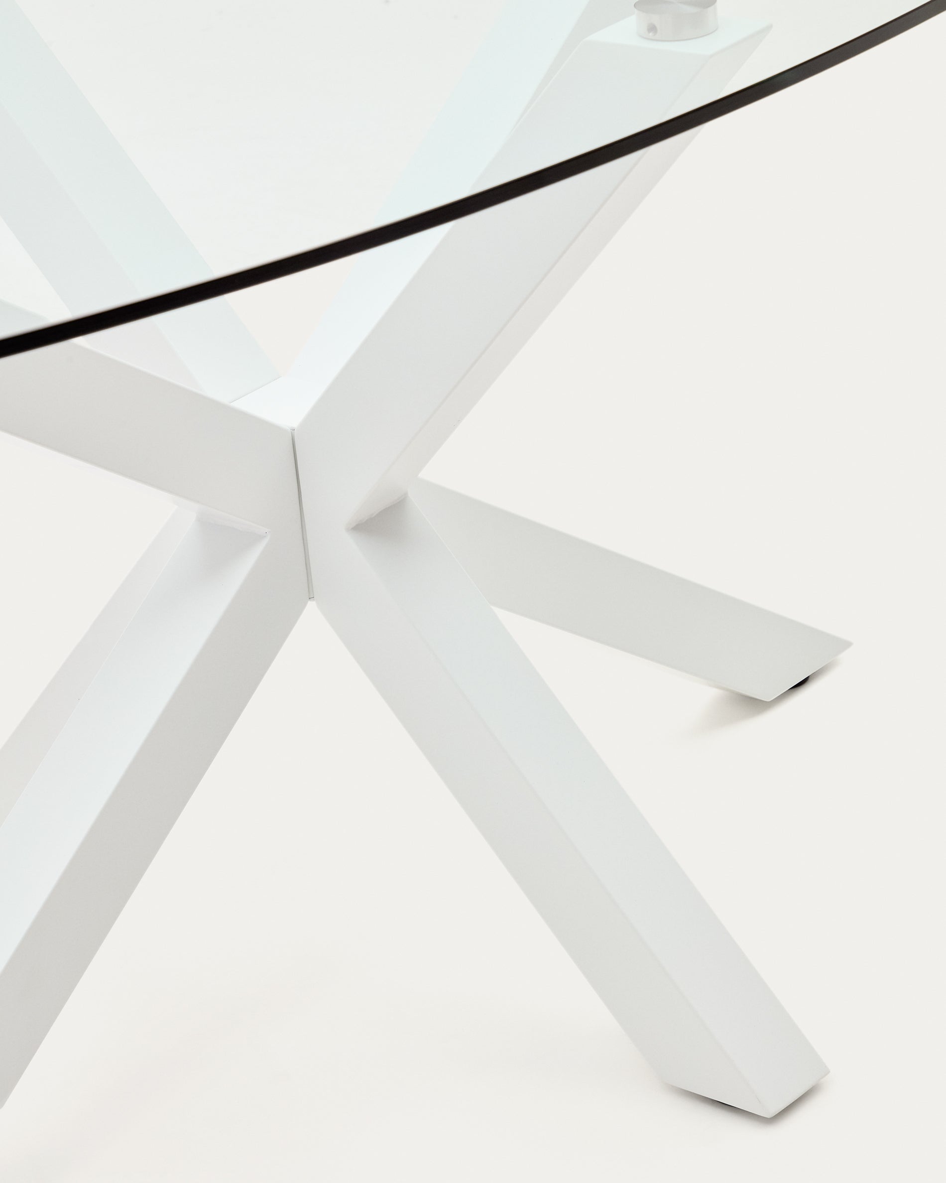Argo oval table in glass and steel legs with white finish Ø 200 x 100 cm - Detail