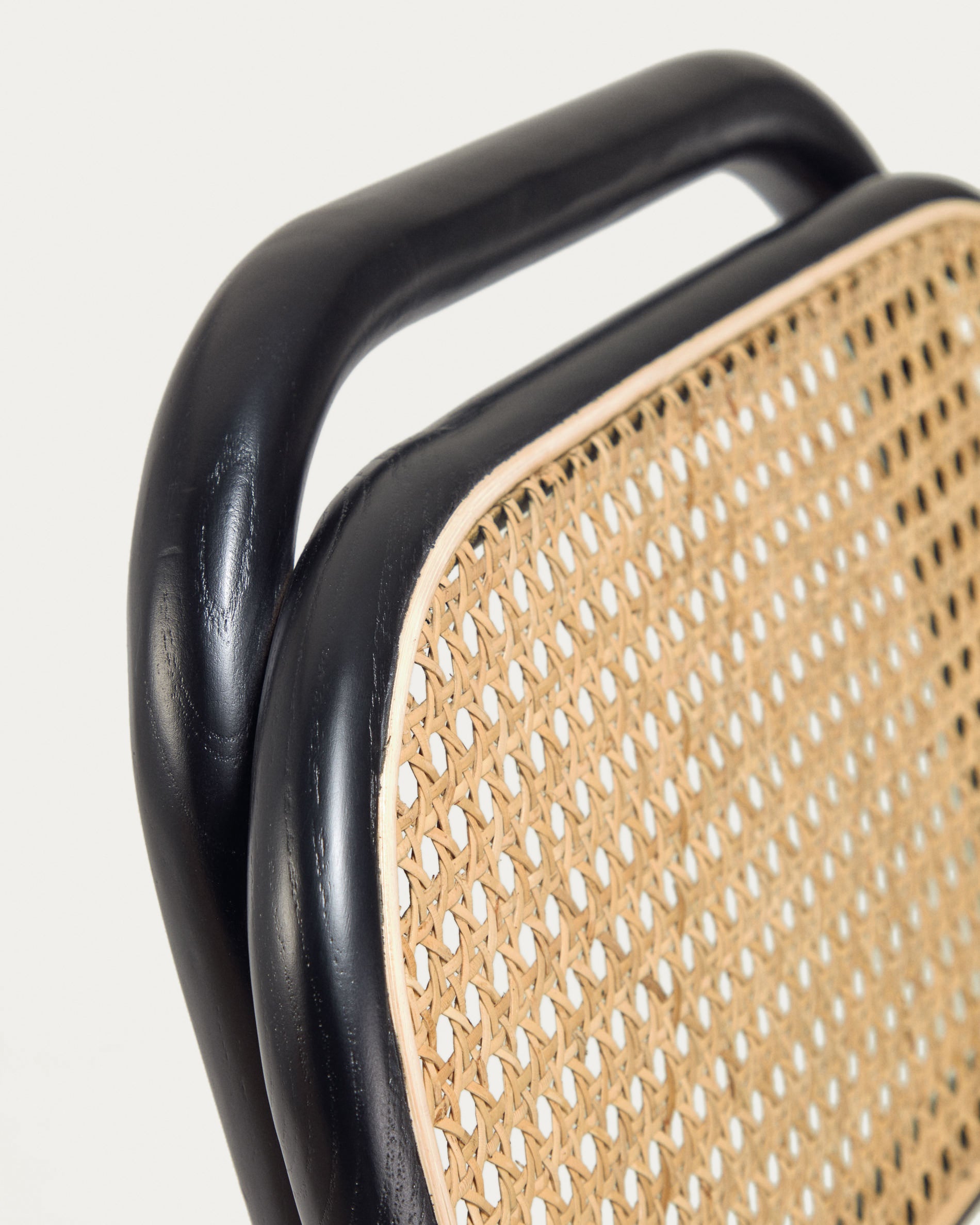 Doriane 65 cm height solid elm stool black lacquer finish and upholstered seat - Detail