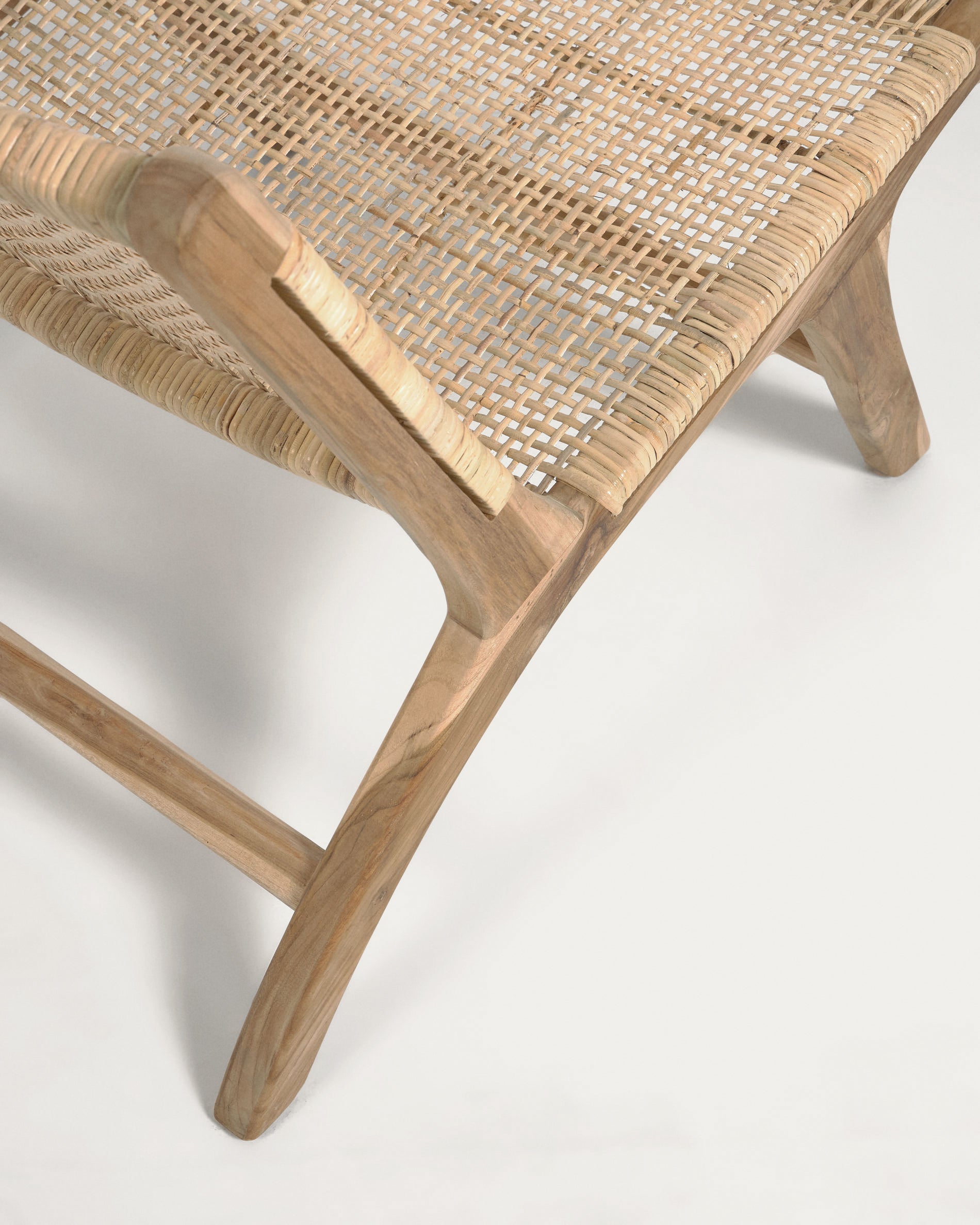 Beida solid teak armchair - Detail