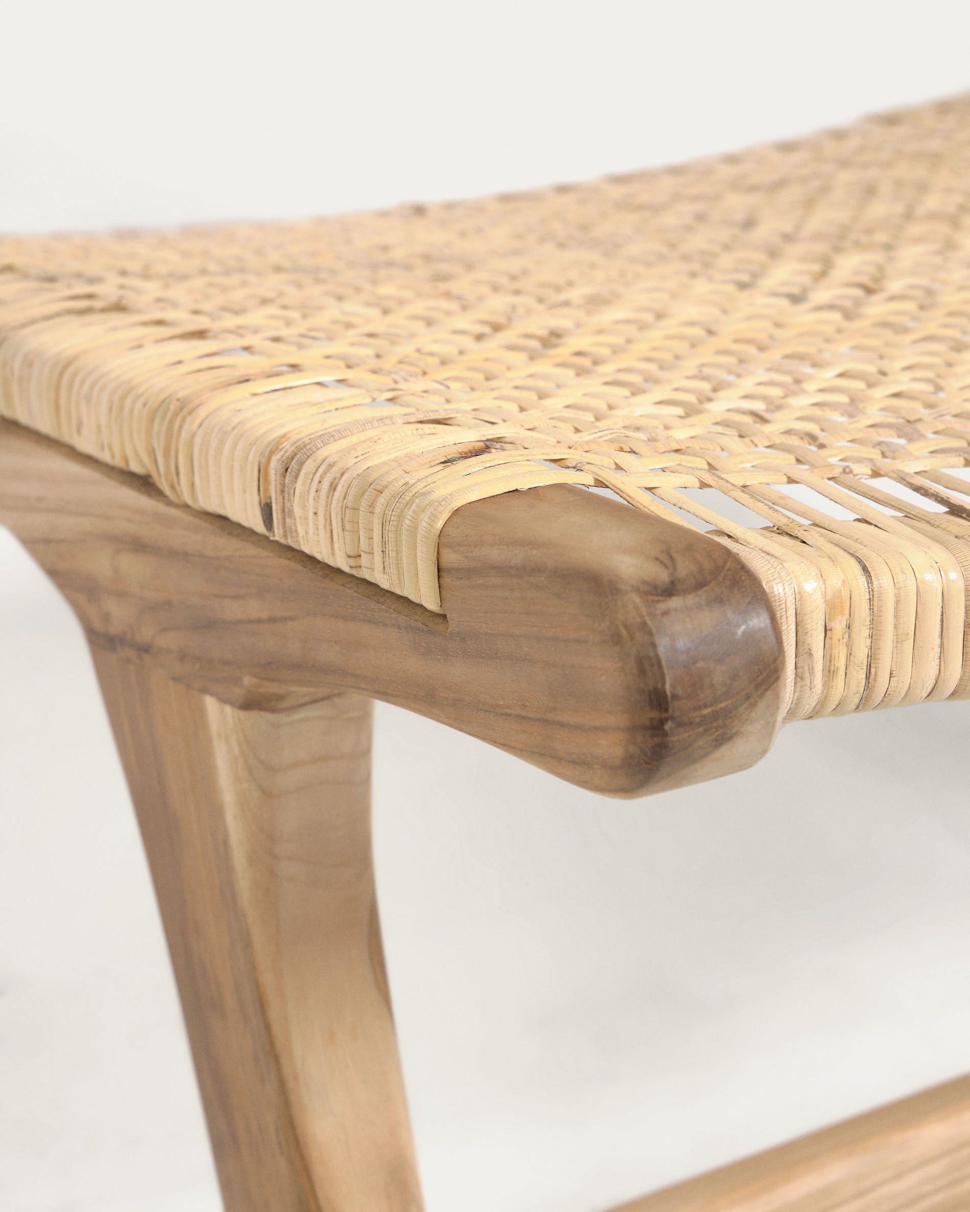Beida solid teak armchair - Detail