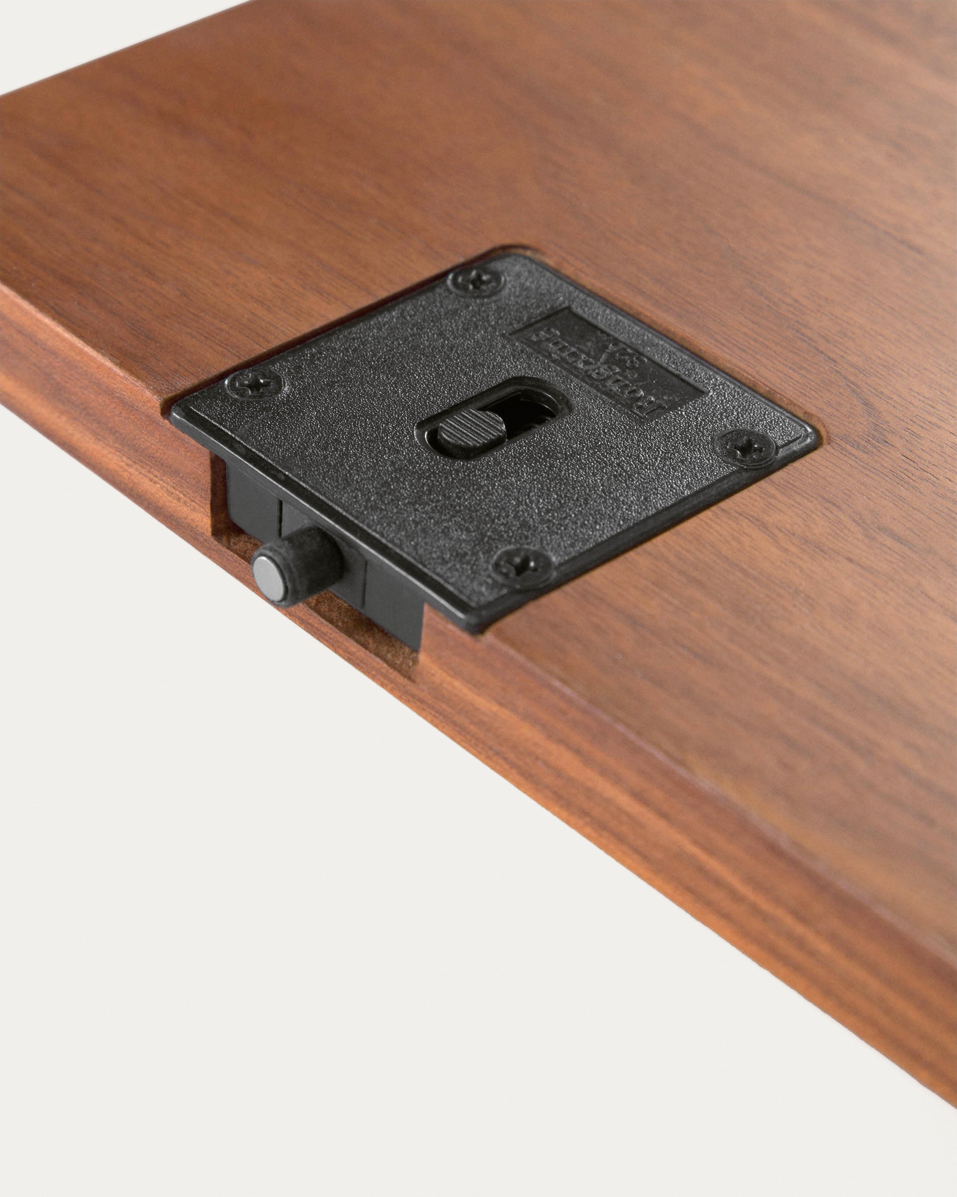Carolin in veneered walnut shelf unit 130 x 169 cm - Detail