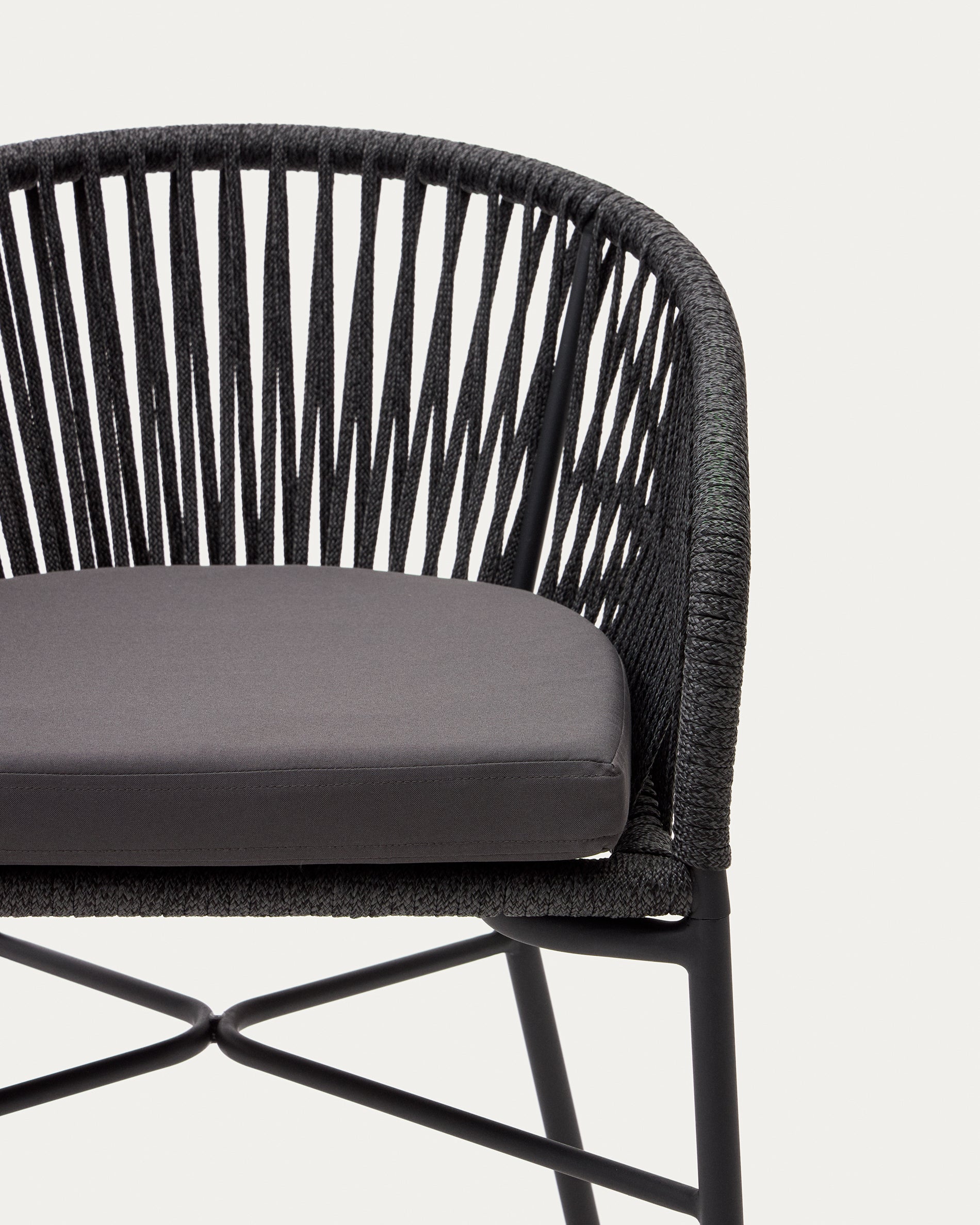 Yanet rope stool in black 65 cm in height - Detail