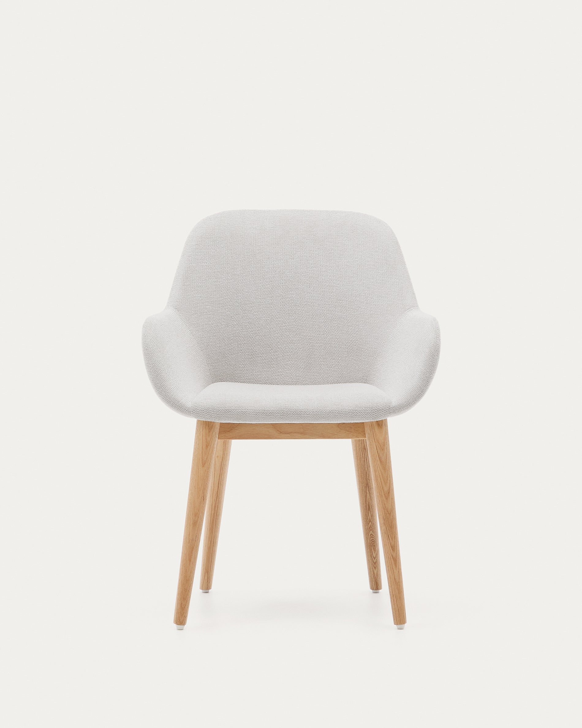 Konna chair in beige color with natural finished solid ash wood legs